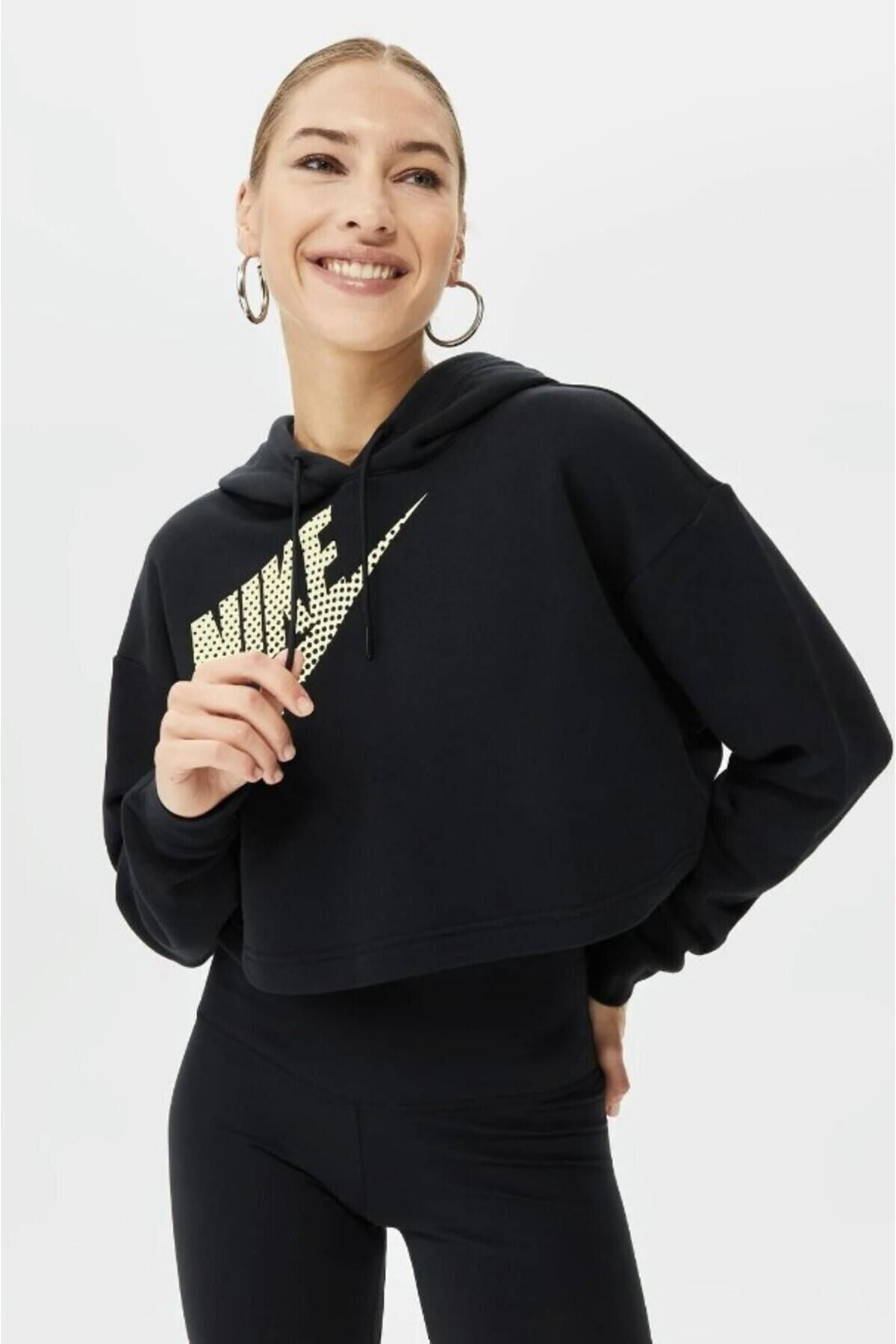 Nike Sportswear Fleece Crop Kad n Siyah Sweatshirt bol kesim