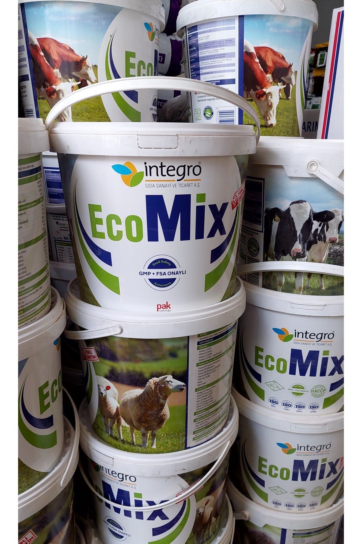 İntegro -pakmaya Ecomix Ruminant Hayvan Vitamin Mineral Premiks Tamamlayıcı Yem Katkı 15 Kg Kova