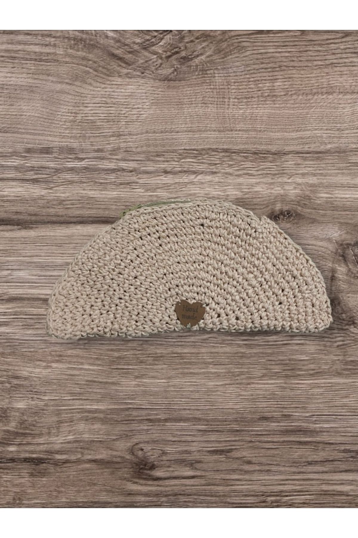 Lion-Knitted Rope Wallet - Stylish and Useful 1