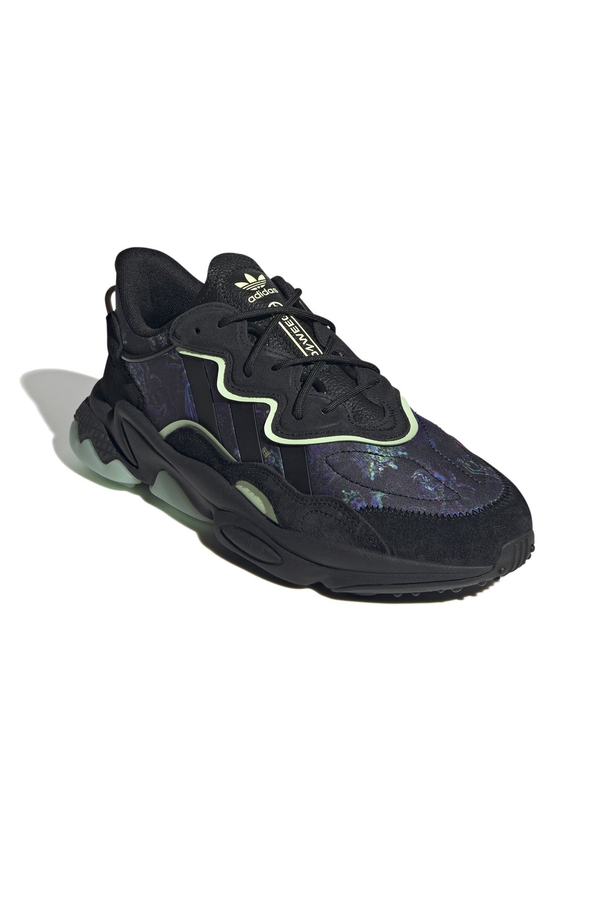 کفش پیاده روی مشکی زنانه Ozweego X Disney Daily ورزشیs ورزشی سیاه adidas