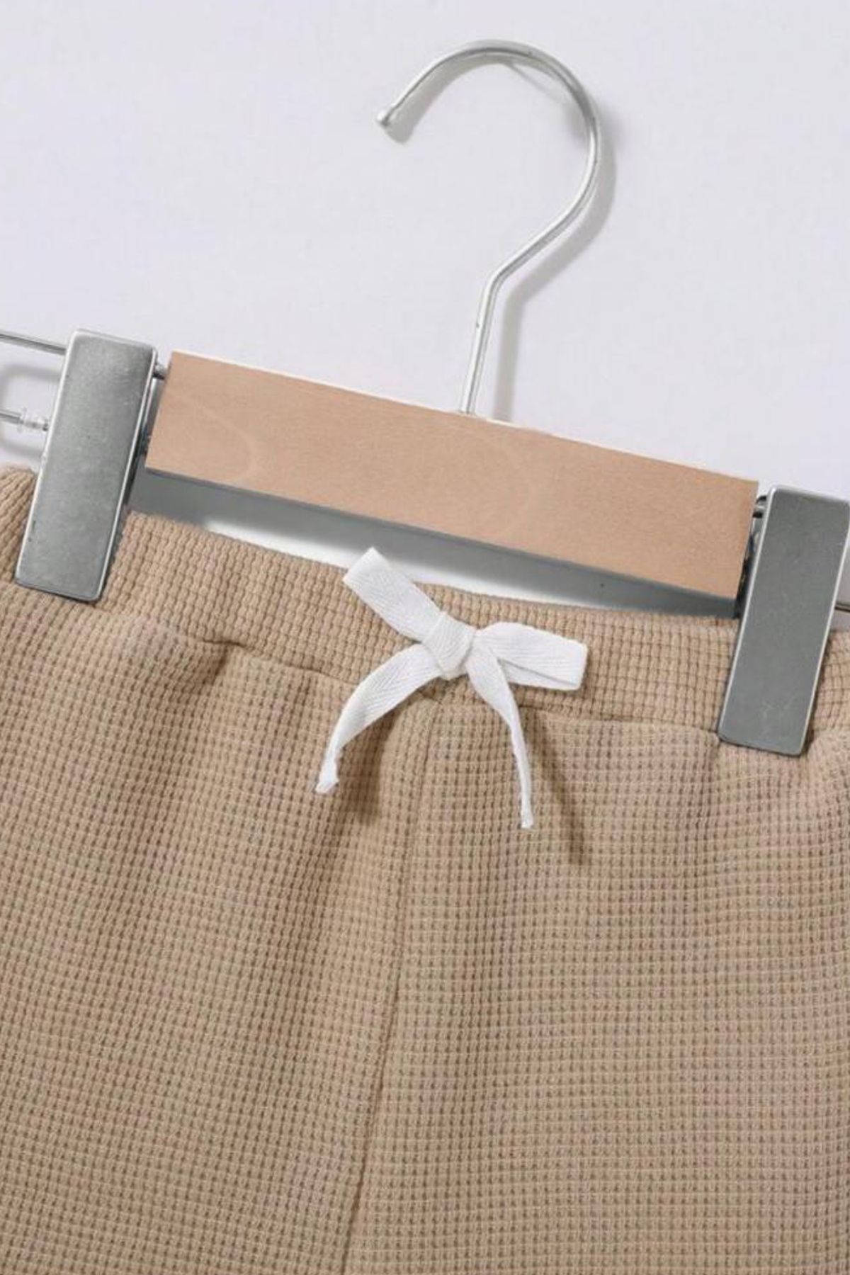 Bubito Waffle Görselli V Yaka Pamuklu Yazlık Bebek Çocuk Şort Takım-Bej fotoğrafı 6 (önizleme)