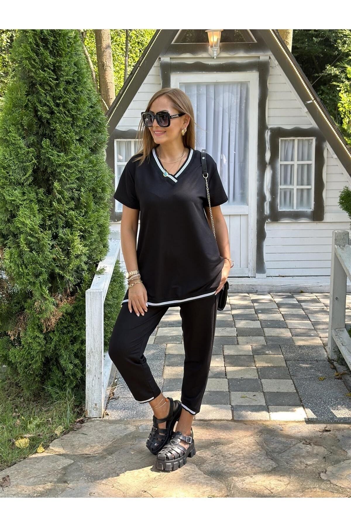 BUKETLİ-Women's Ribbed Detail V-Neck Short Sleeve Double Suit 2