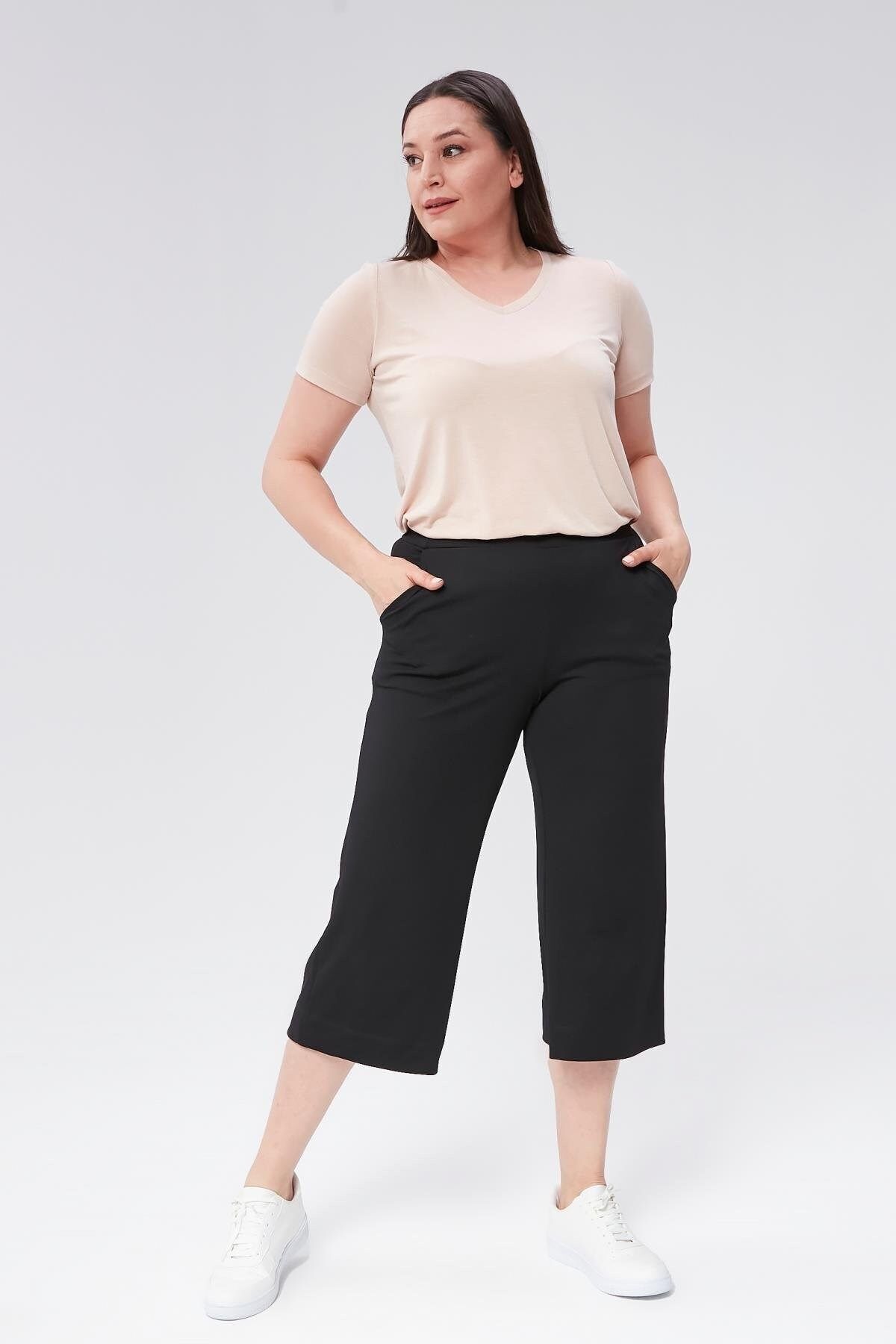 complete the look image