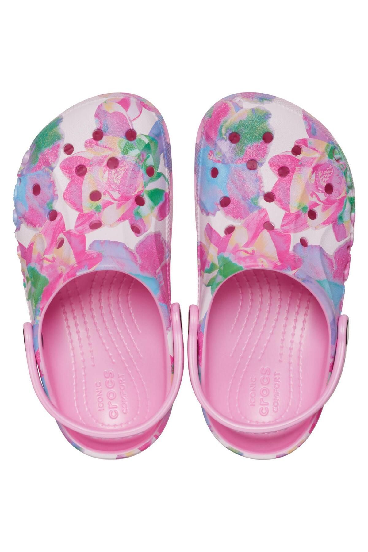 Crocs seasonal graphic clearance