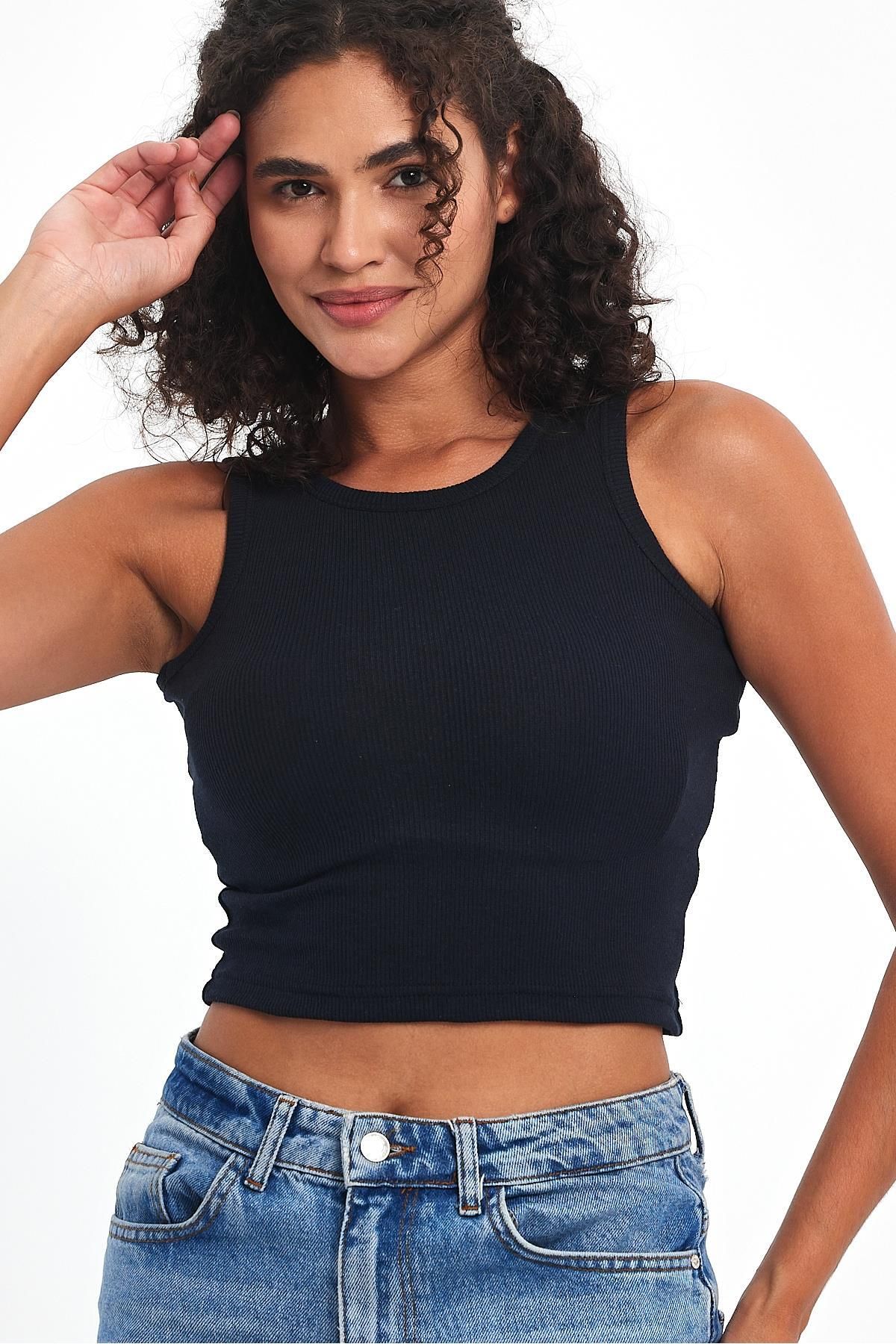 COMEOR Kadın Lacivert Fitilli Görünümlü Askılı Kalın Esnek Örme Basic Crop Atlet Bluz CMRB93