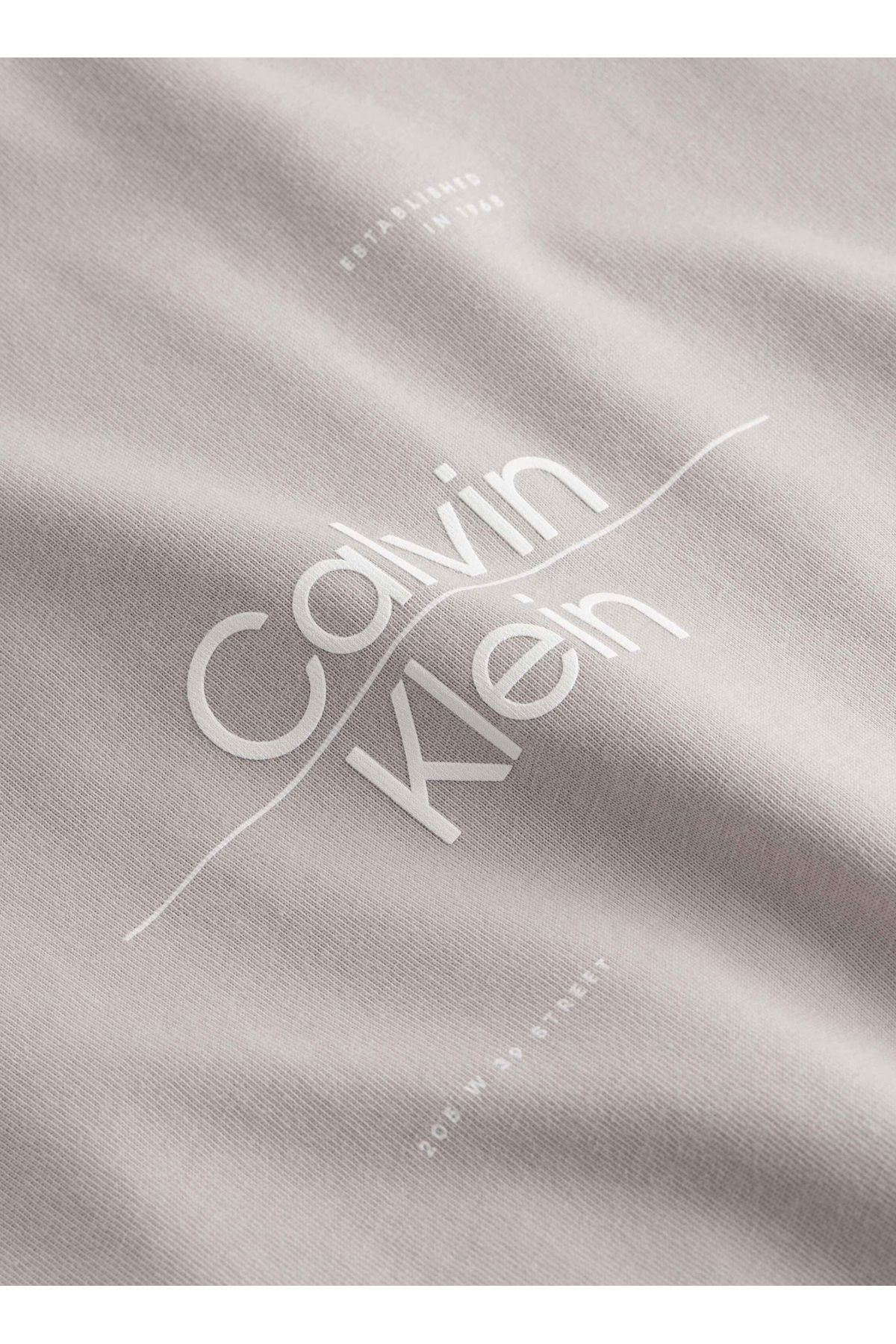 تی شرت خاکستری مردانه یقه دوچرخه K10K12489PAN Calvin Klein