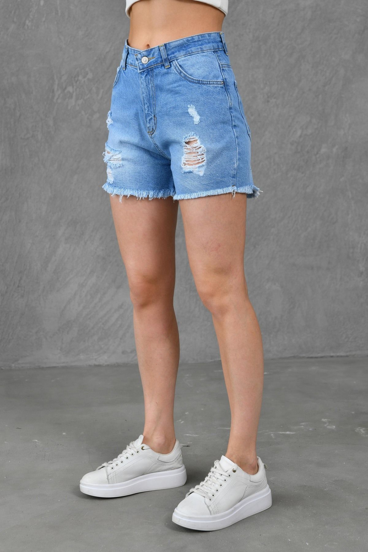 vuvutasarım-Ripped Blue Denim Shorts mit hoher Taille ohne Lycra Ripped Blue Denim Shorts 70344 2