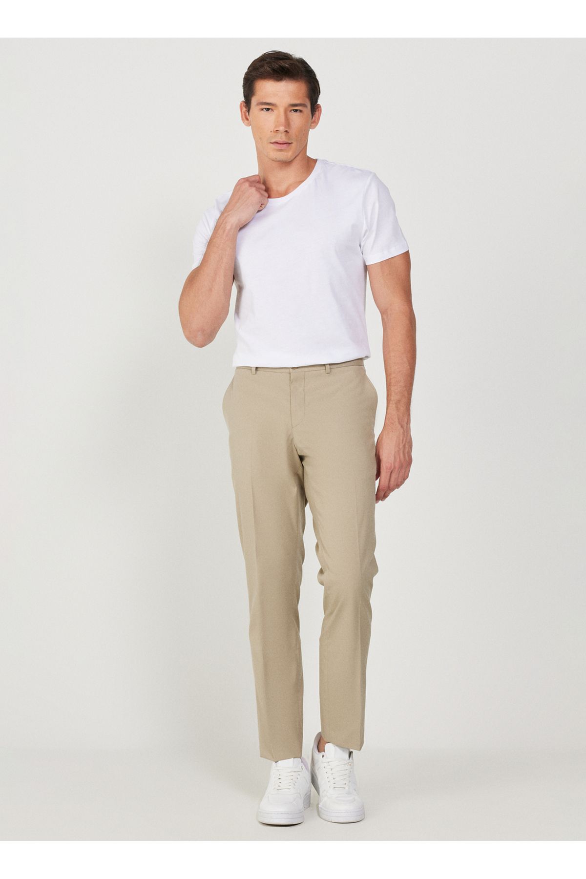 ALTINYILDIZ CLASSICS-Altıny Yıldız Beige Slim Fit Spodnie męskie - Wąska nogawka, Regularna talia 4A 0123200097 2