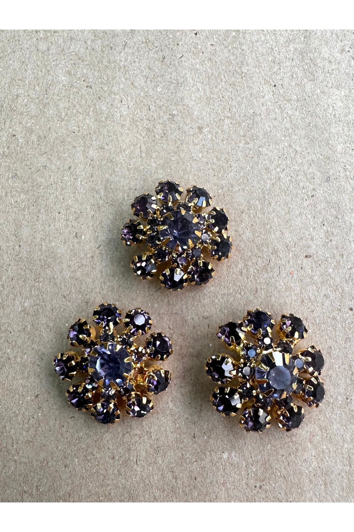 ODDA TASARIM ATÖLYESİ Mor kristal taşlı 3lü düğme