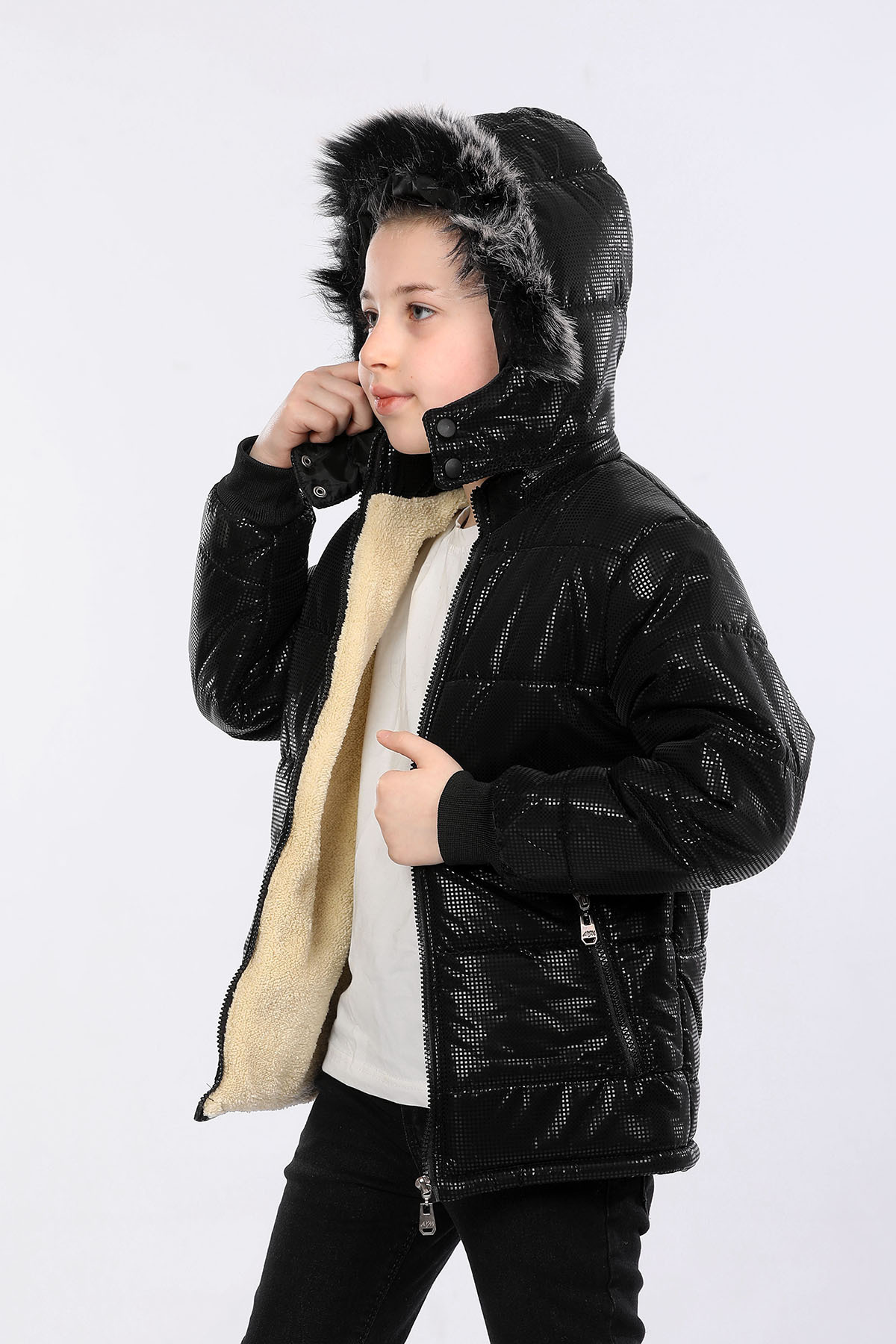  کاپشن بچه‌گانه ضد آب و باد با کلاه جداشدنی AVM154VF