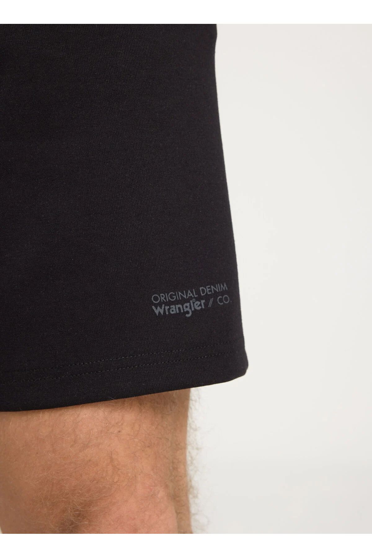 شلوارک شلوارک مشکی کمری معمولی برش معمولی با تناسب منظم Wrangler