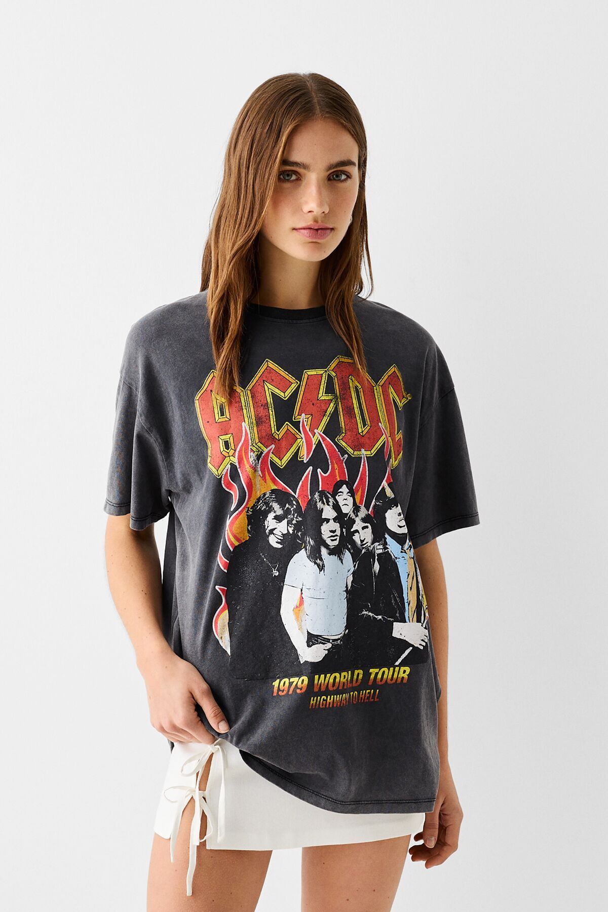 Bershka Футболка с короткими рукавами с рисунком AC/DC 07556160