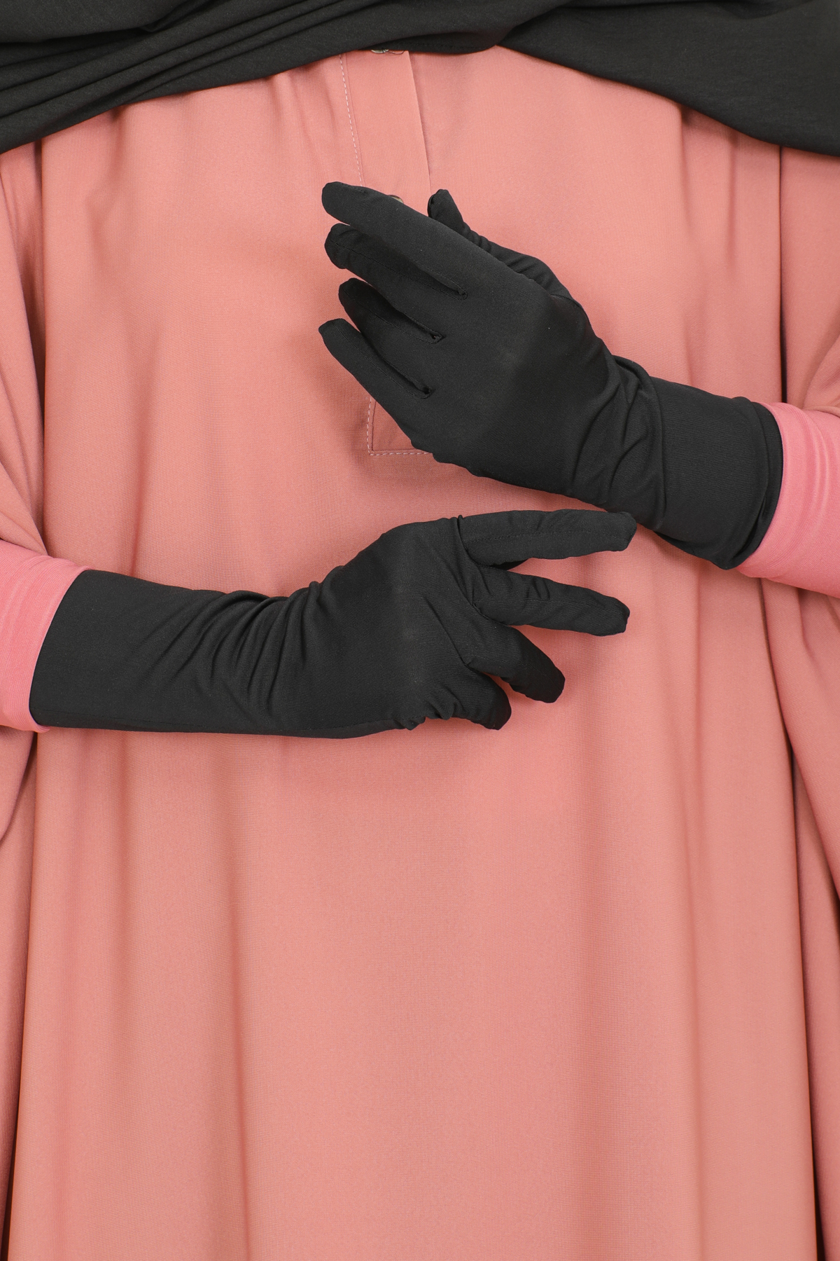 DİLNUVAR  TESETTÜR ÇARŞAF ELDİVEN DOKUNMATİK