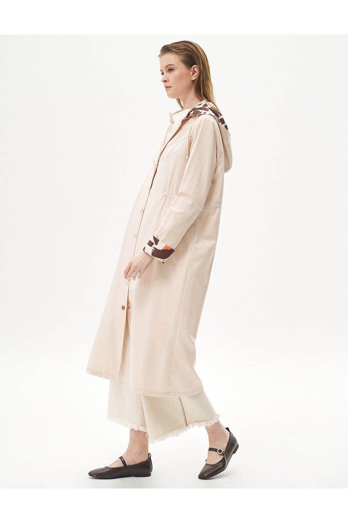 Kayra-Light Cream Fabric Mixed Snap Cap 3