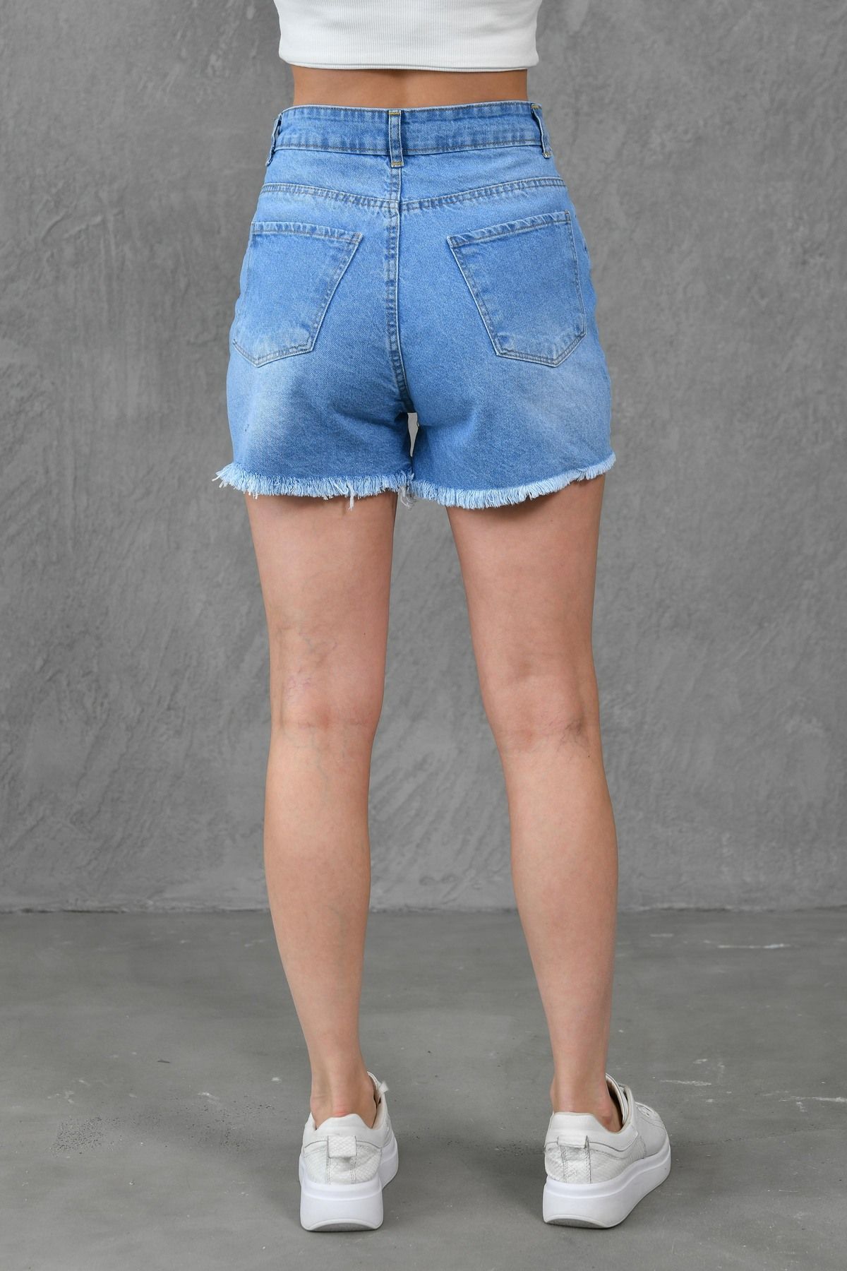 vuvutasarım-Ripped Blue Denim Shorts mit hoher Taille ohne Lycra Ripped Blue Denim Shorts 70344 3