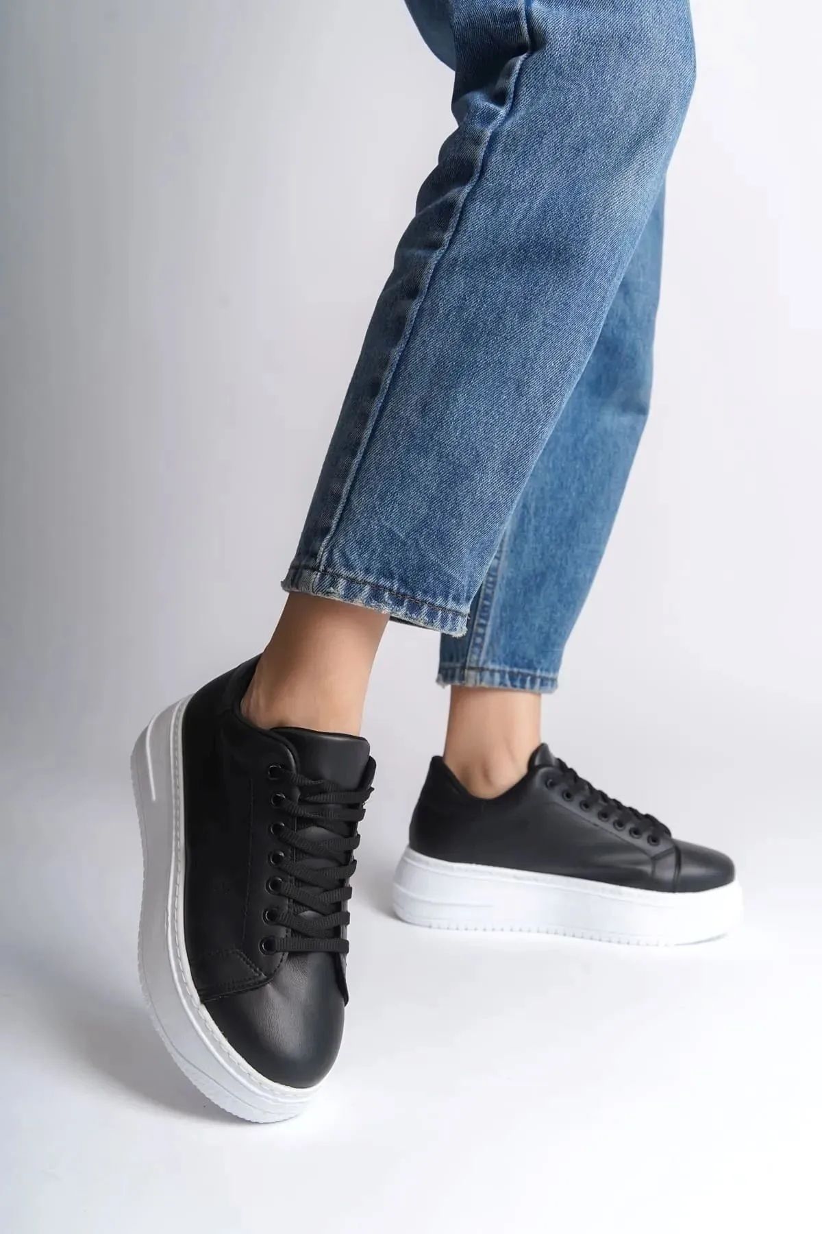 Saks Gardrop Delit Black White Matte - Pantofi Sport De Damă Ușori Și Ortopedici, Cu Șireturi, Talpă 5 Cm Femeie - 37