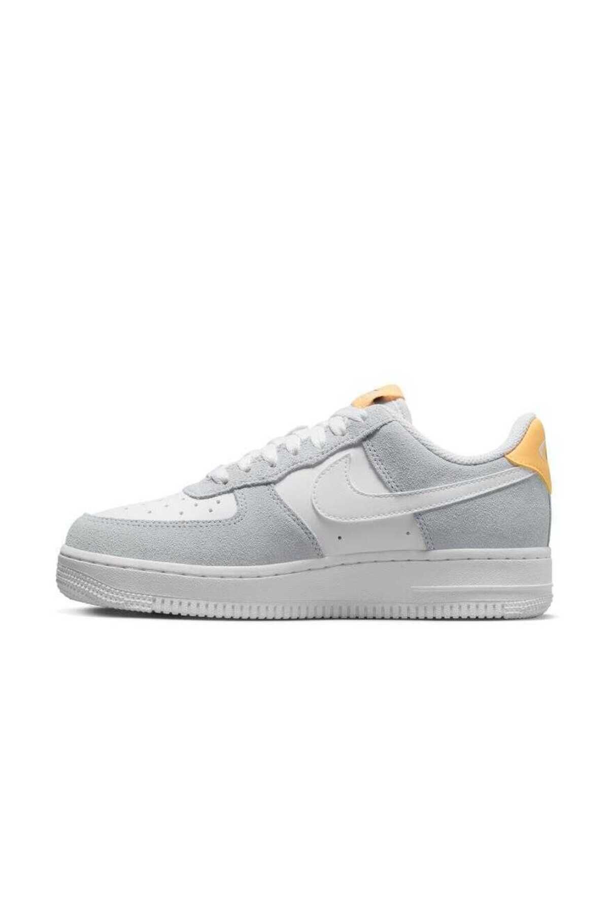 اسنیکر سفید زنانه FQ7779 001 ایرفورس 1 07 روز Snnerer Nike