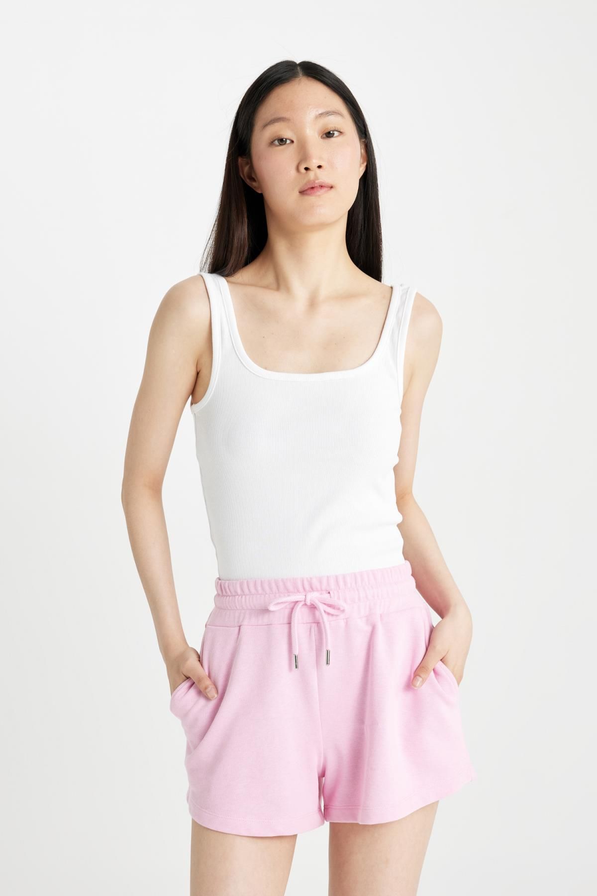 complete the look image