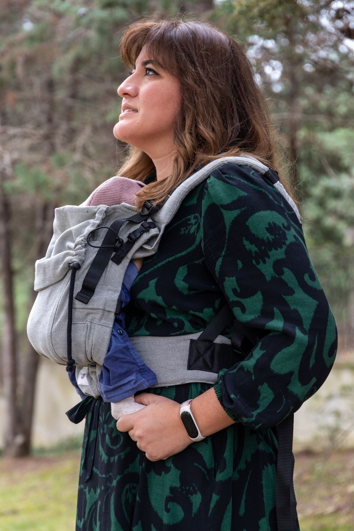 Huggyberry Softy Baby Carrier -silver fotoğrafı 3 (önizleme)