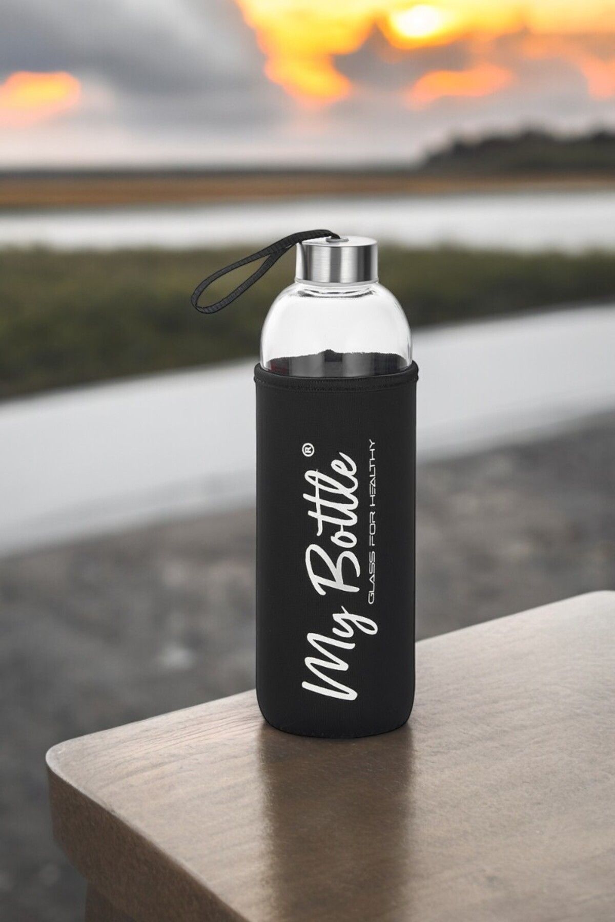 Siyah Kılıflı Cam Matara 0,5lt ,500ml Cam Su Sişesi Sağlıklı Su Şişesi