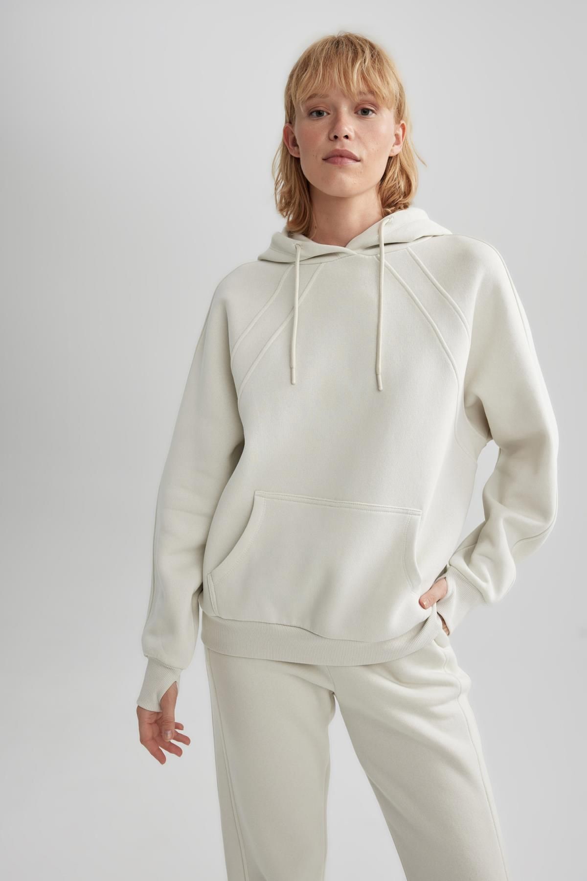 complete the look image