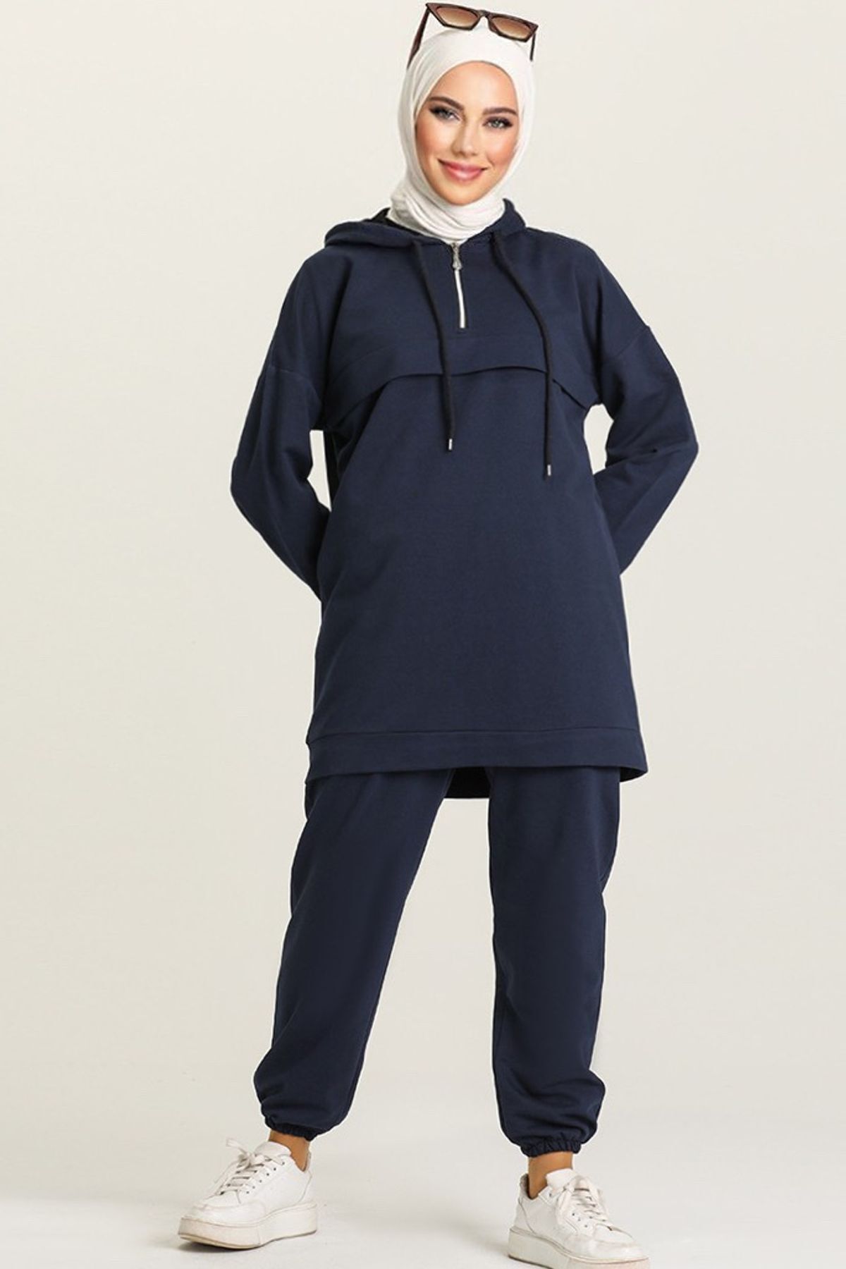 festmoda-Navy Blue Women's Sports Set - Half Zipper 2