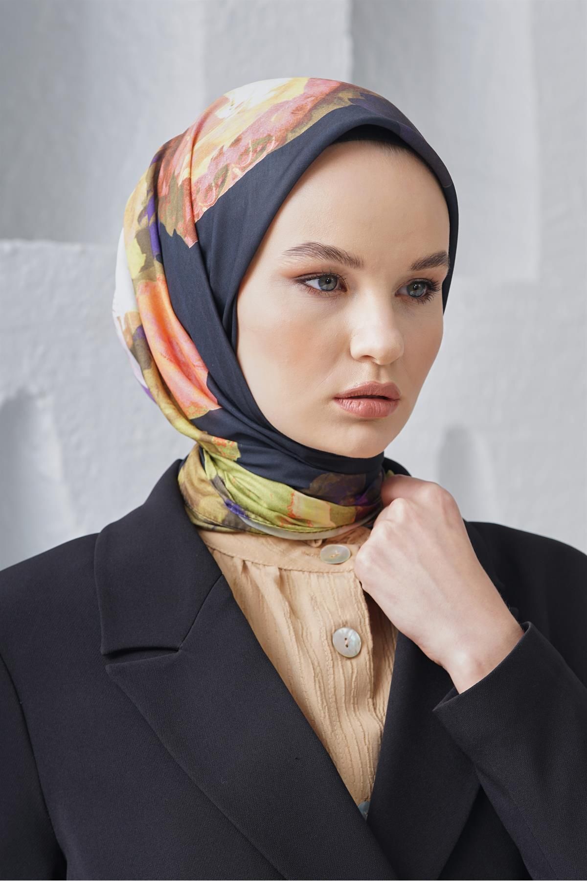 روسری سیاه حجاب کتانی مخلوط پنبه Loryan