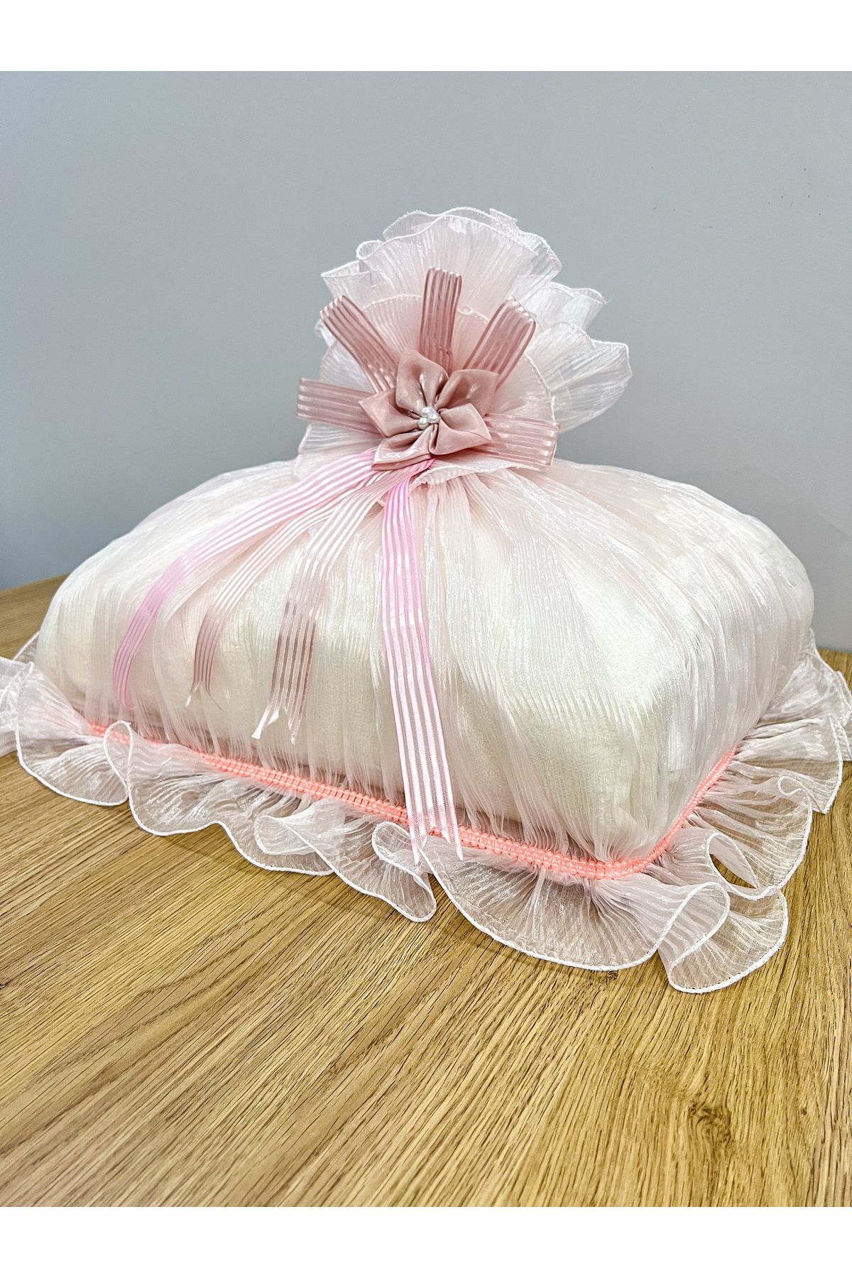 AYHANHOME Saten Bohça İşleme Güllü Bohça Süslü Söz Nişan Hurcu Çeyizlik 50x40 fotoğrafı 2 (önizleme)