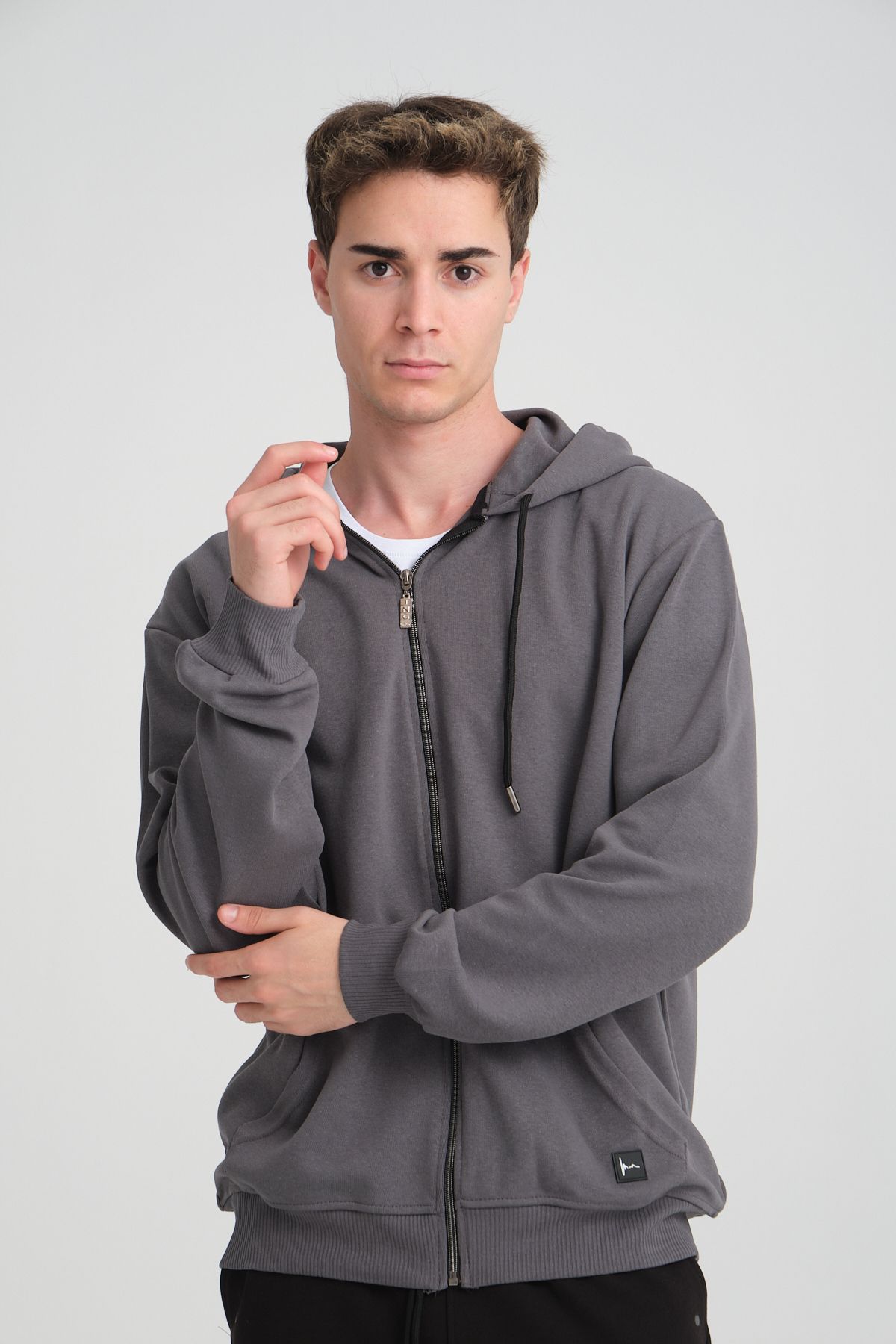 Erkek Yumuşacık Kumaşlı Fermuarlı Nakışlı Kapüşonlu Füme Sweatshirt
