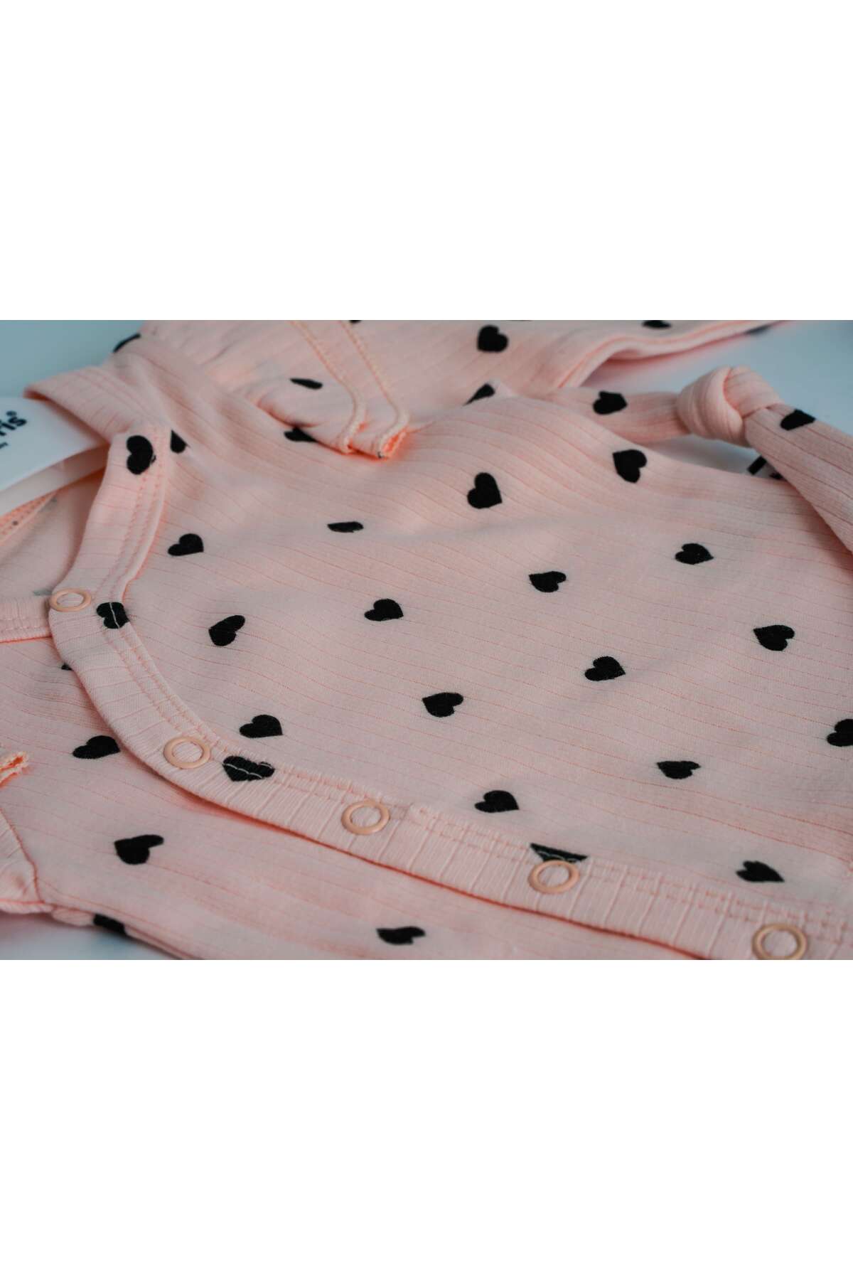 dapki Heart Pattern Somon 5’li Yenidoğan Kız Bebek Hastane Çıkışı Seti fotoğrafı 3 (önizleme)