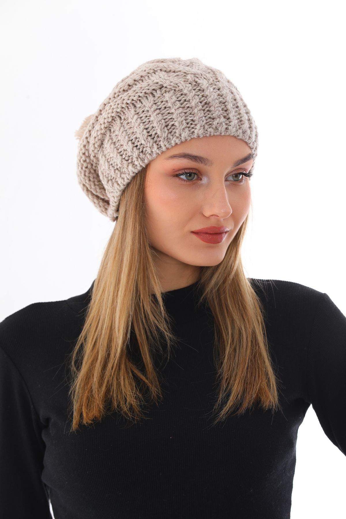 Ritagarcia  Kadın Kalın Taş Örgü Ponponlu Bere - Görsel 3