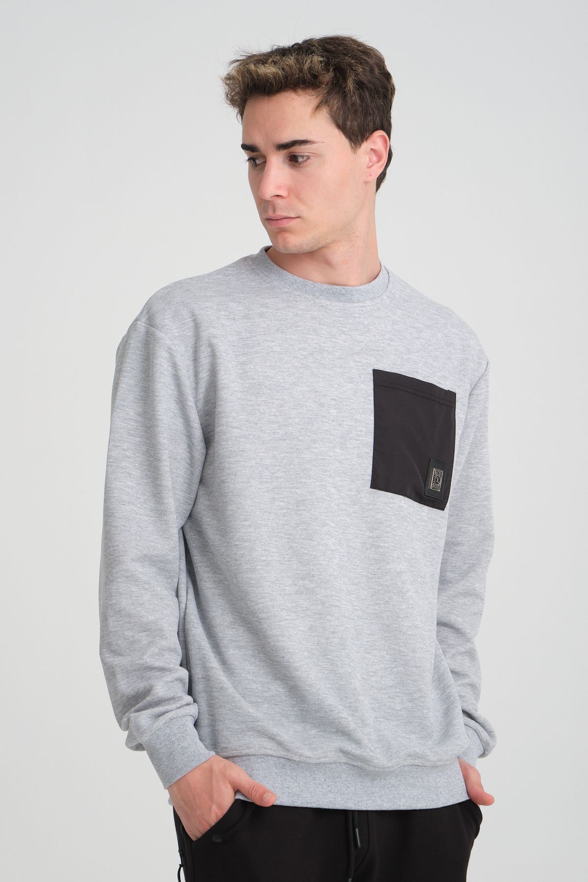 Erkek Yumuşacık Kumaşlı Oversize Fit Yuvarlak Yakalı GİRİ Sweatshirt