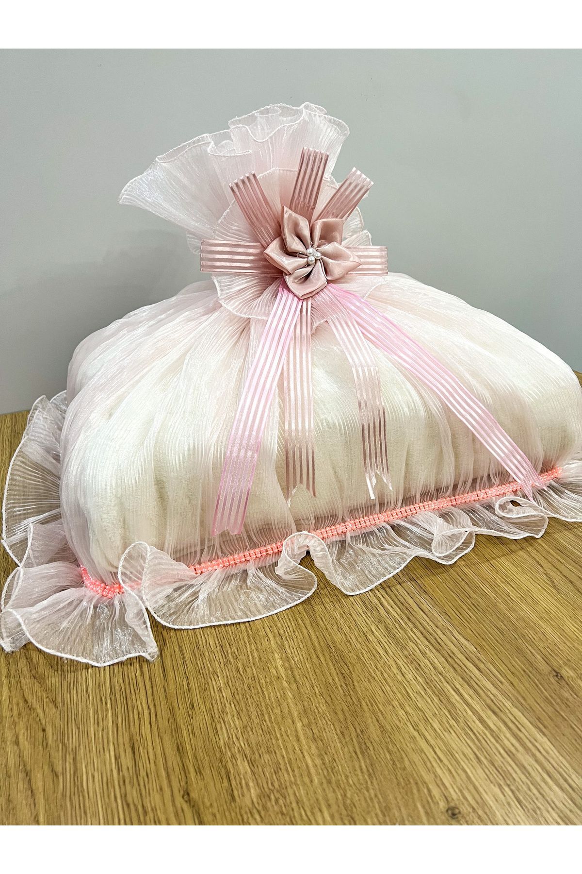 AYHANHOME Saten Bohça İşleme Güllü Bohça Süslü Söz Nişan Hurcu Çeyizlik 50x40 fotoğrafı 3 (önizleme)