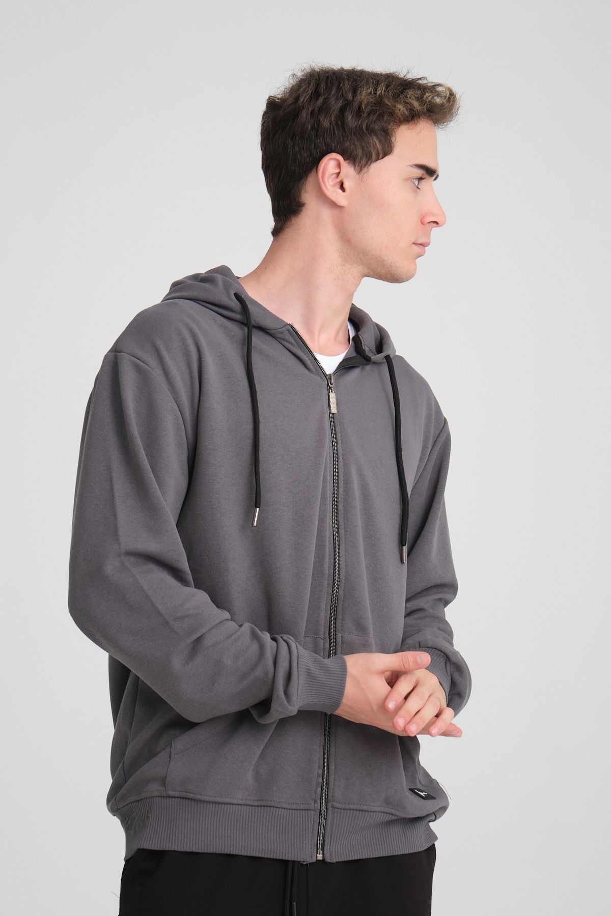 Erkek Yumuşacık Kumaşlı Fermuarlı Nakışlı Kapüşonlu Füme Sweatshirt