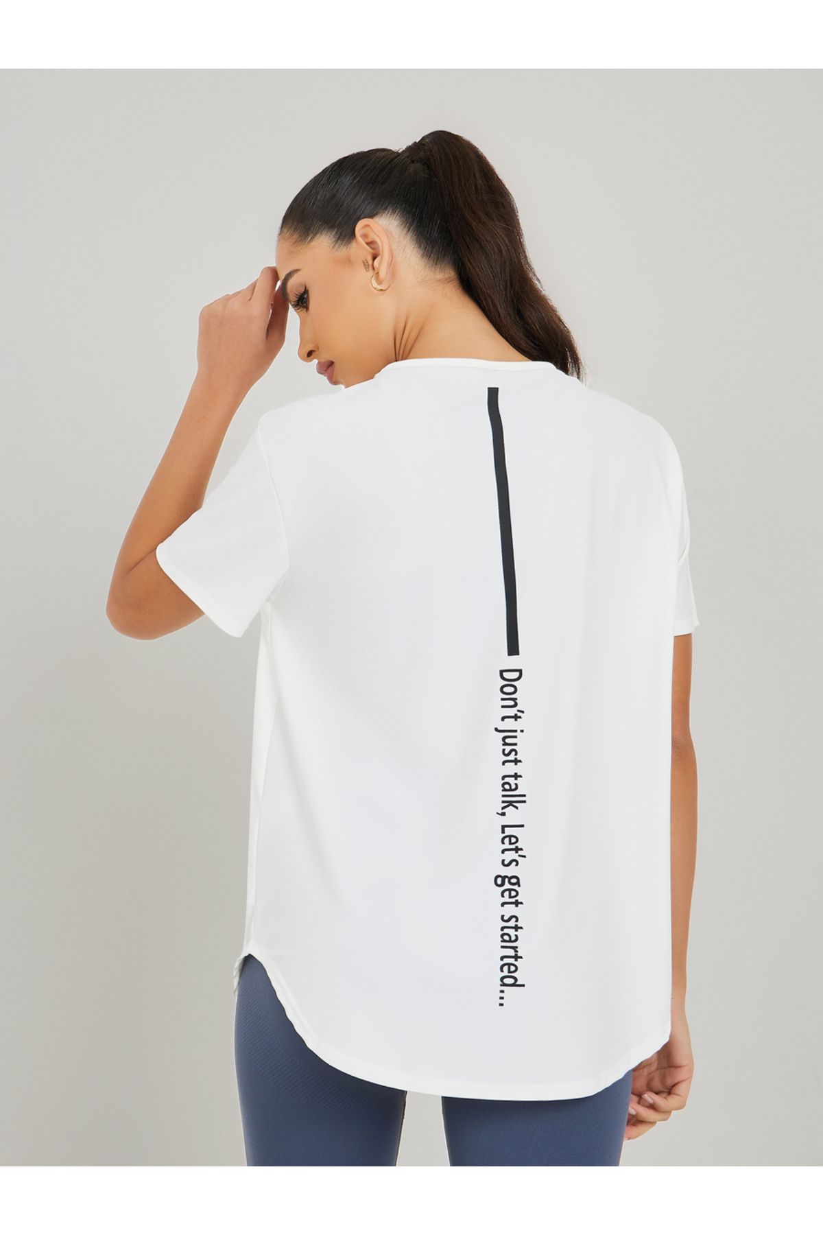 Styli-Center Back Minimal Slogan In Line To Stripe Loose Yoga Top 4