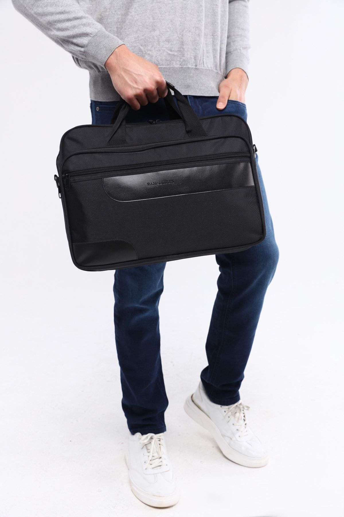 Ramsburry  Unisex Siyah Su Geçirmez 15.6 Inç Laptop Bölmeli Çok Gözlü Çapraz Ayarlanabilir Askılı Evrak Çantası - Görsel 4