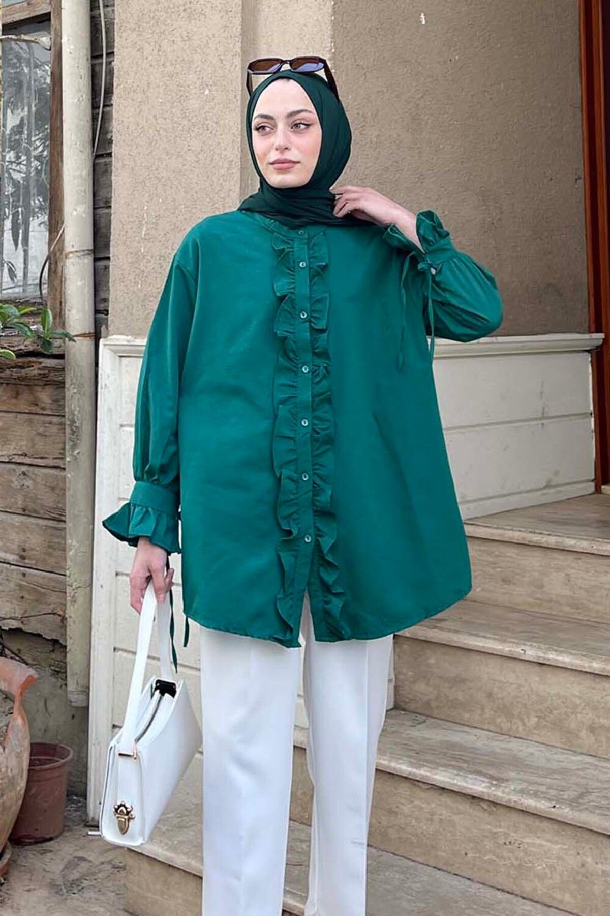 https://cdn.dsmcdn.com/ty1337/product/media/images/prod/QC/20240528/08/731a1eaa-0cf7-3a2d-a527-d1b3d994631d/1_org_zoom.jpg