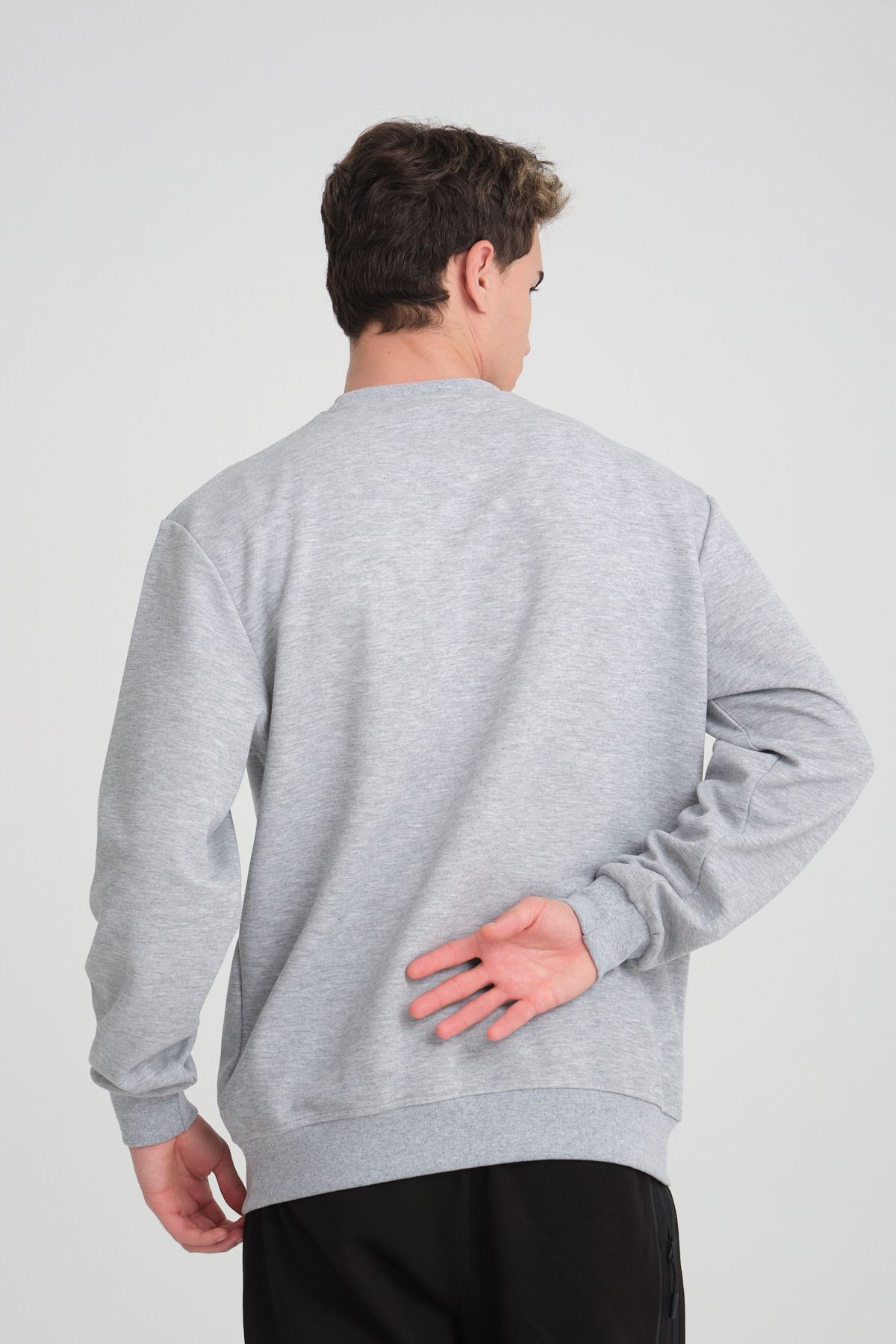 Erkek Yumuşacık Kumaşlı Oversize Fit Yuvarlak Yakalı GİRİ Sweatshirt