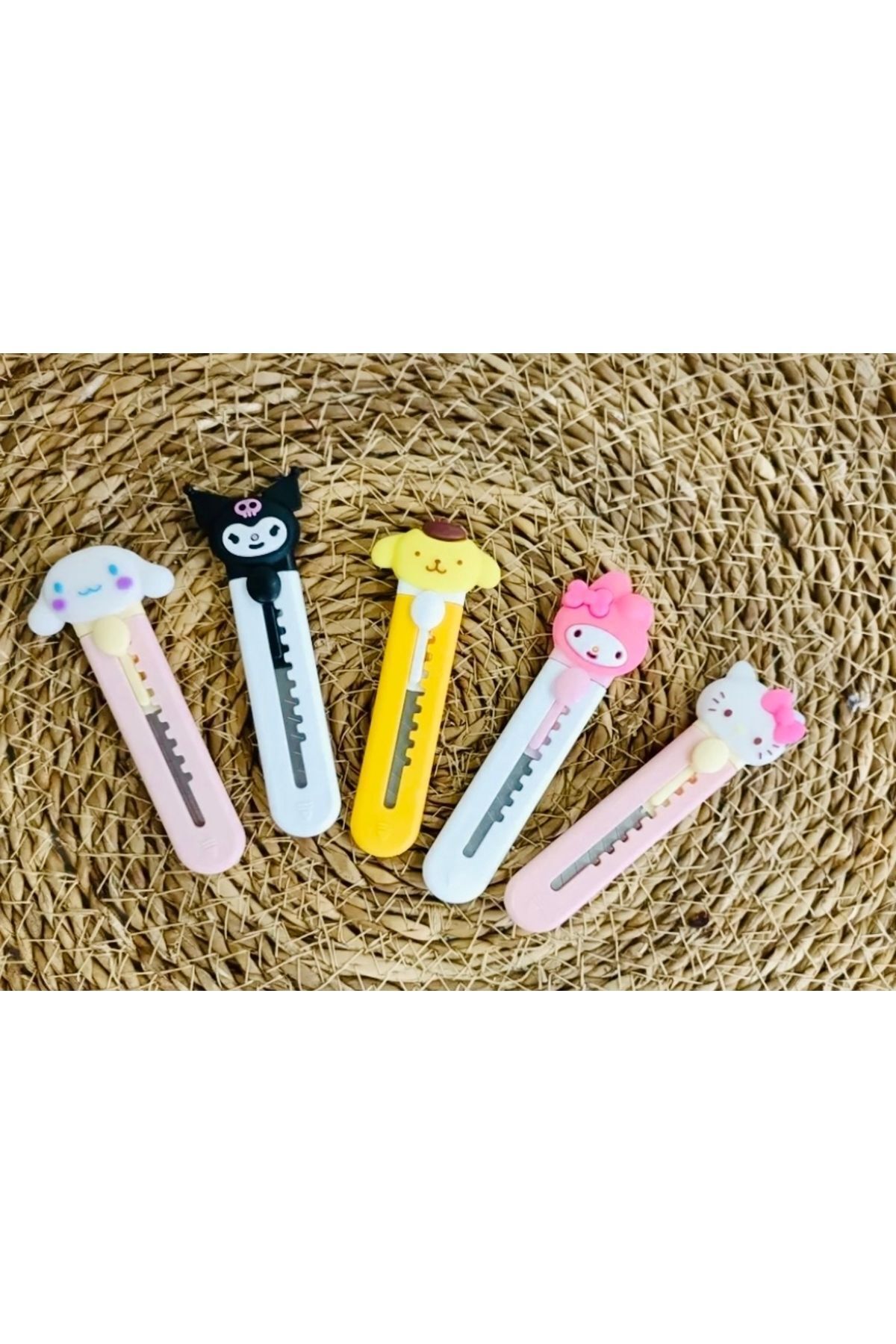 1adet kawaii sanrio kuromi my melodi cinnamoroll hello kitty pomporn karakterleri mini maket bıçağı
