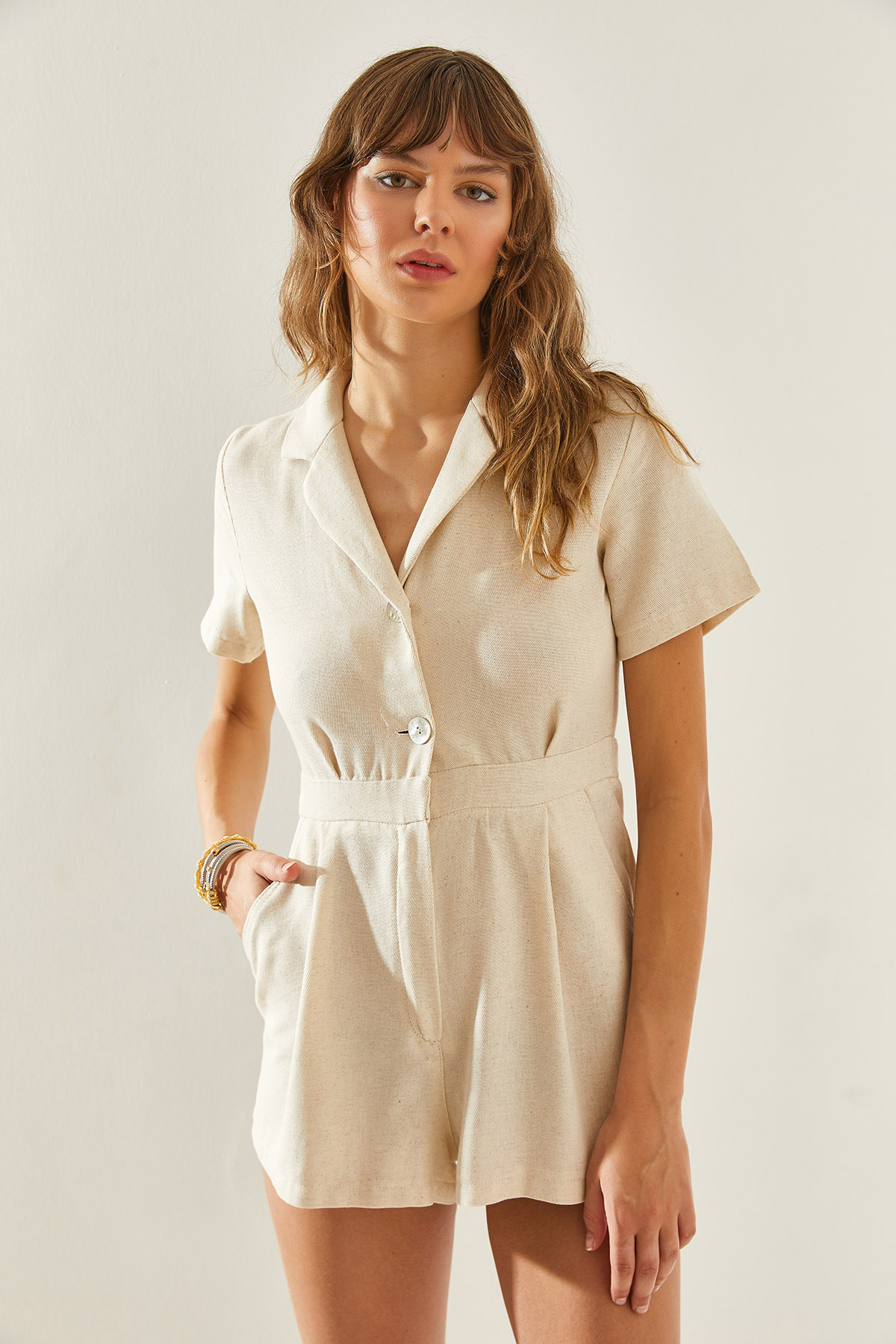 Bianco Lucci-Women's Flap Collar Jumpsuit - Shorts, Short Sleeve60251291 2