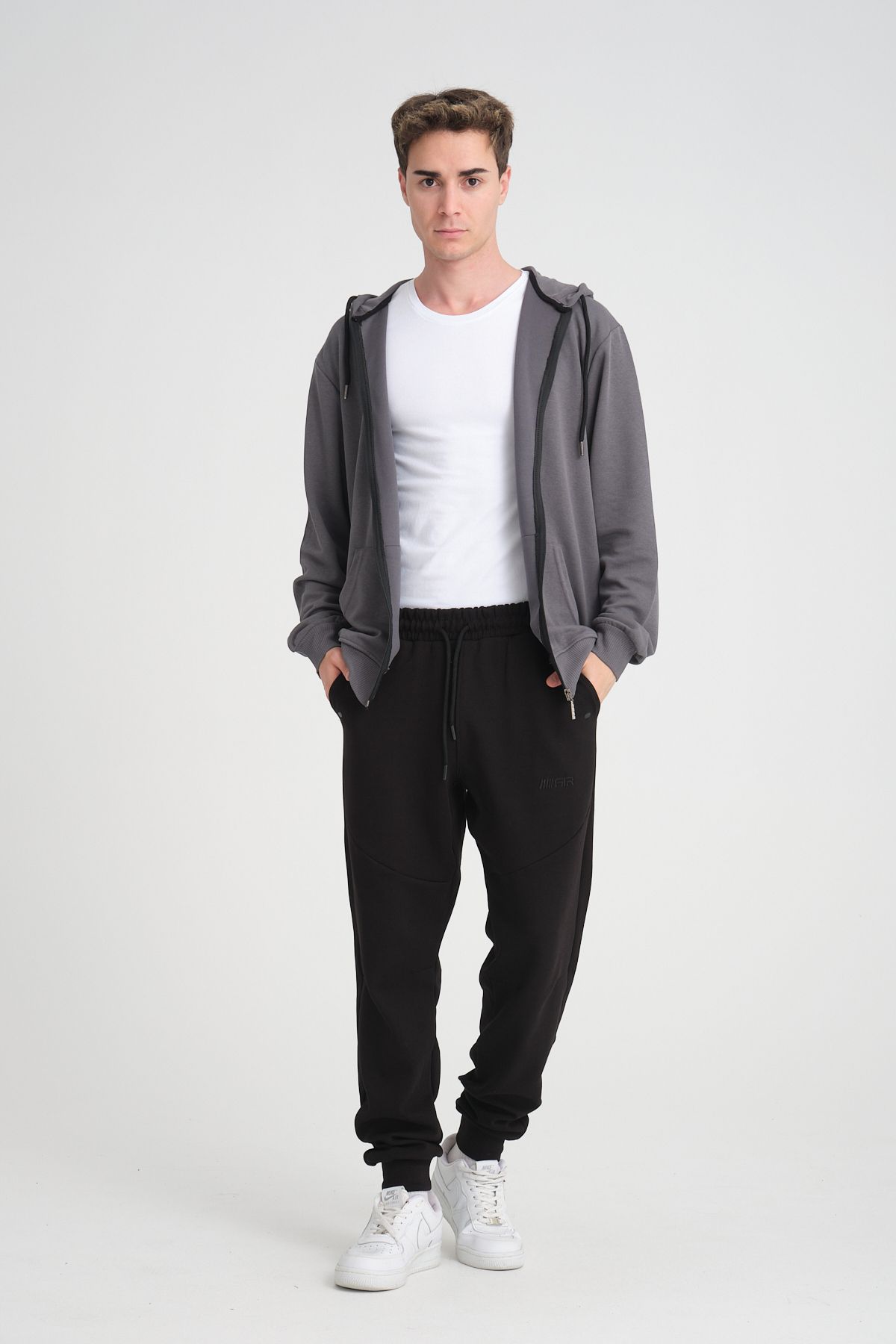 Erkek Yumuşacık Kumaşlı Fermuarlı Nakışlı Kapüşonlu Füme Sweatshirt