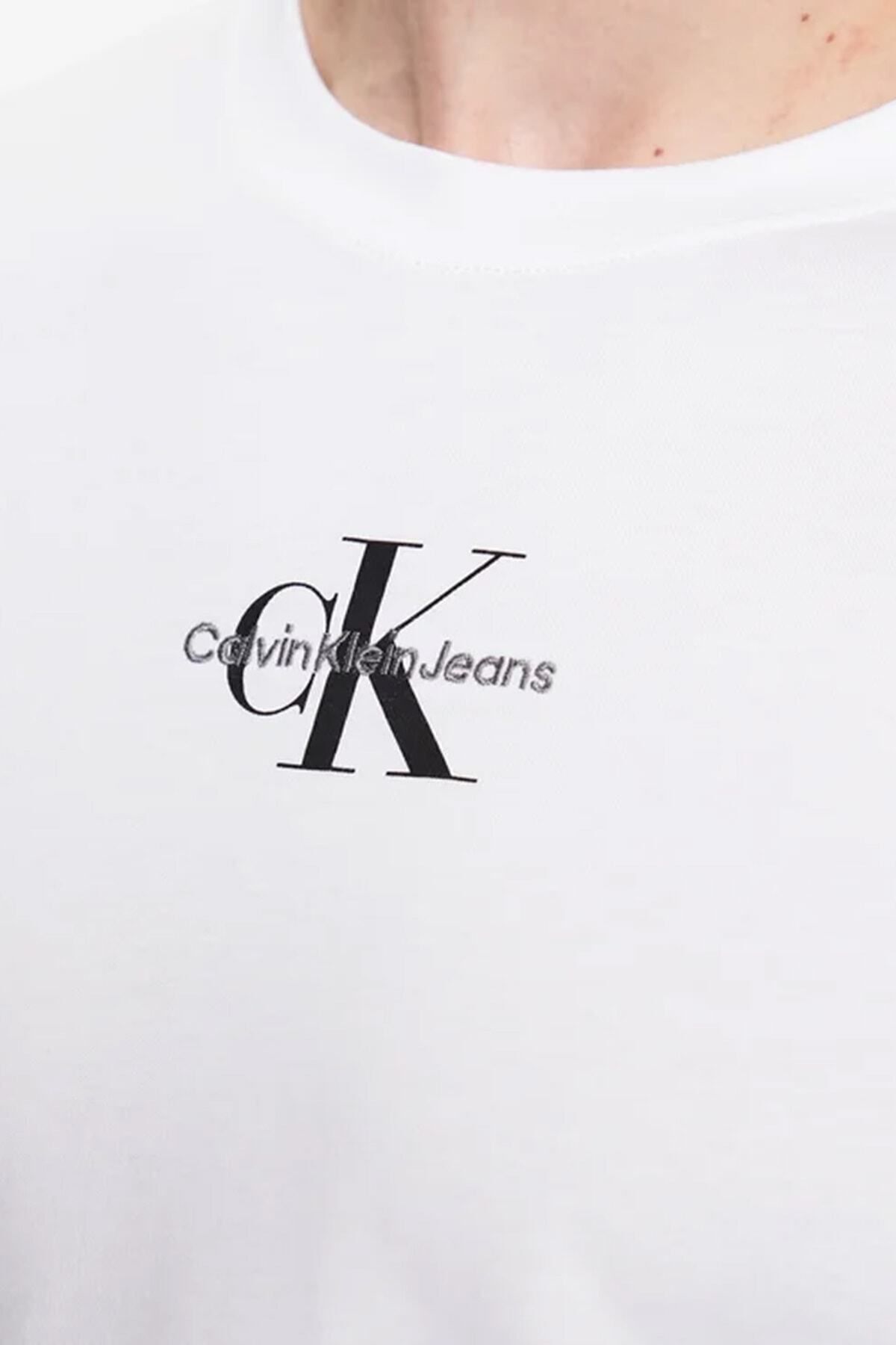 تی شرت چند رنگ مردانه کد مدل: J30J323483 اورجینال Calvin Klein