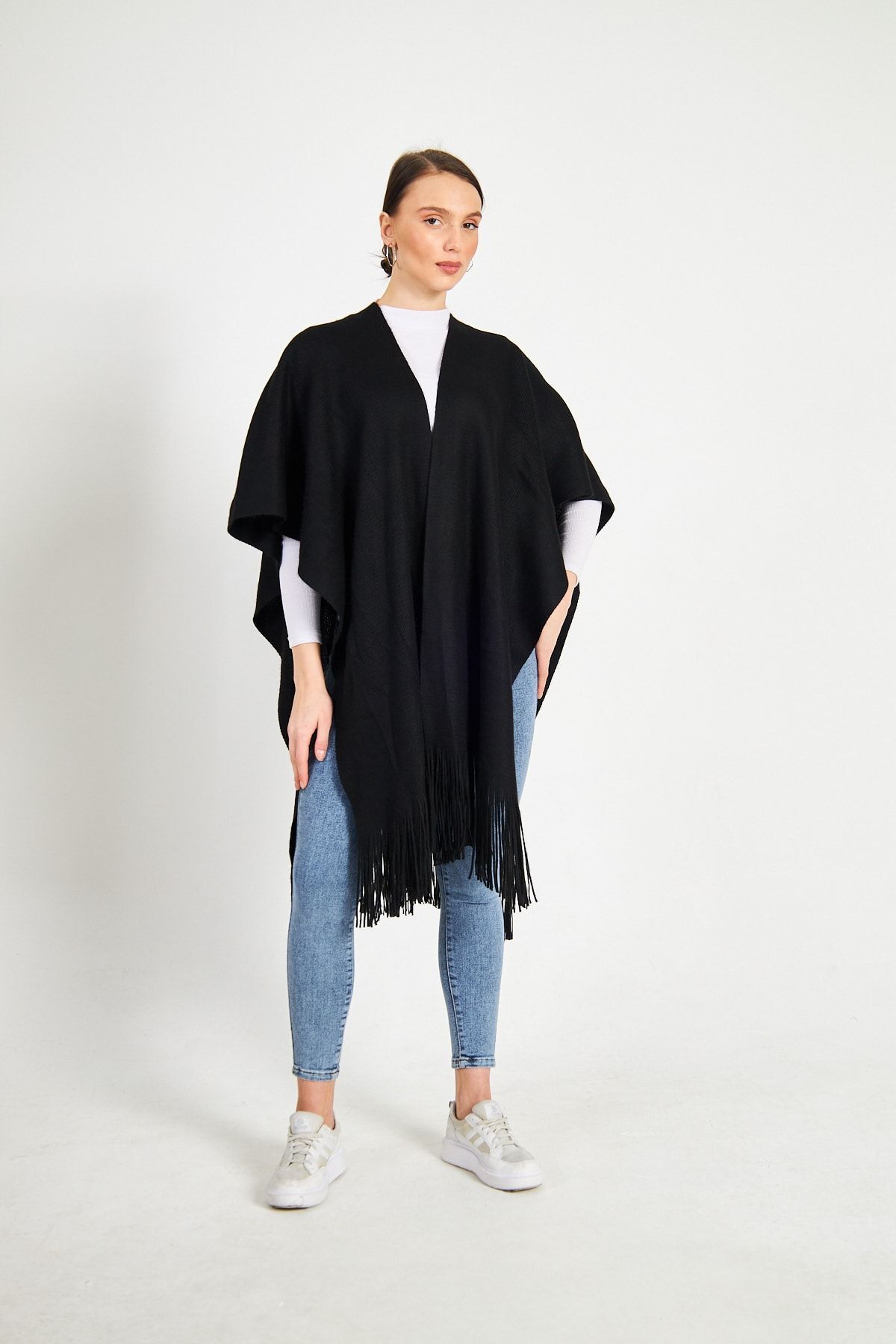 PANO Kadın Panço Omuz Şal Çeğizlik Tesettür Siyah Panço Hırka