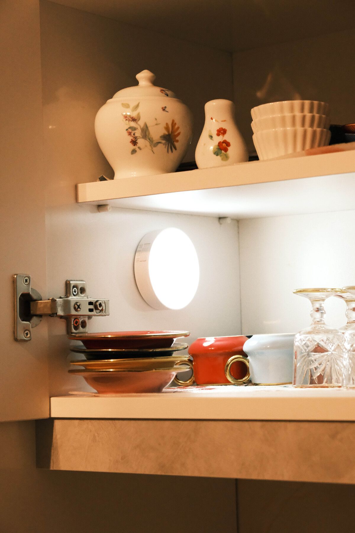 ELNEMENT Hareket Sensörlü Usb Şarjlı Beyaz 8 Led Işık Lamba (SENSÖRLÜ) 6 Adet