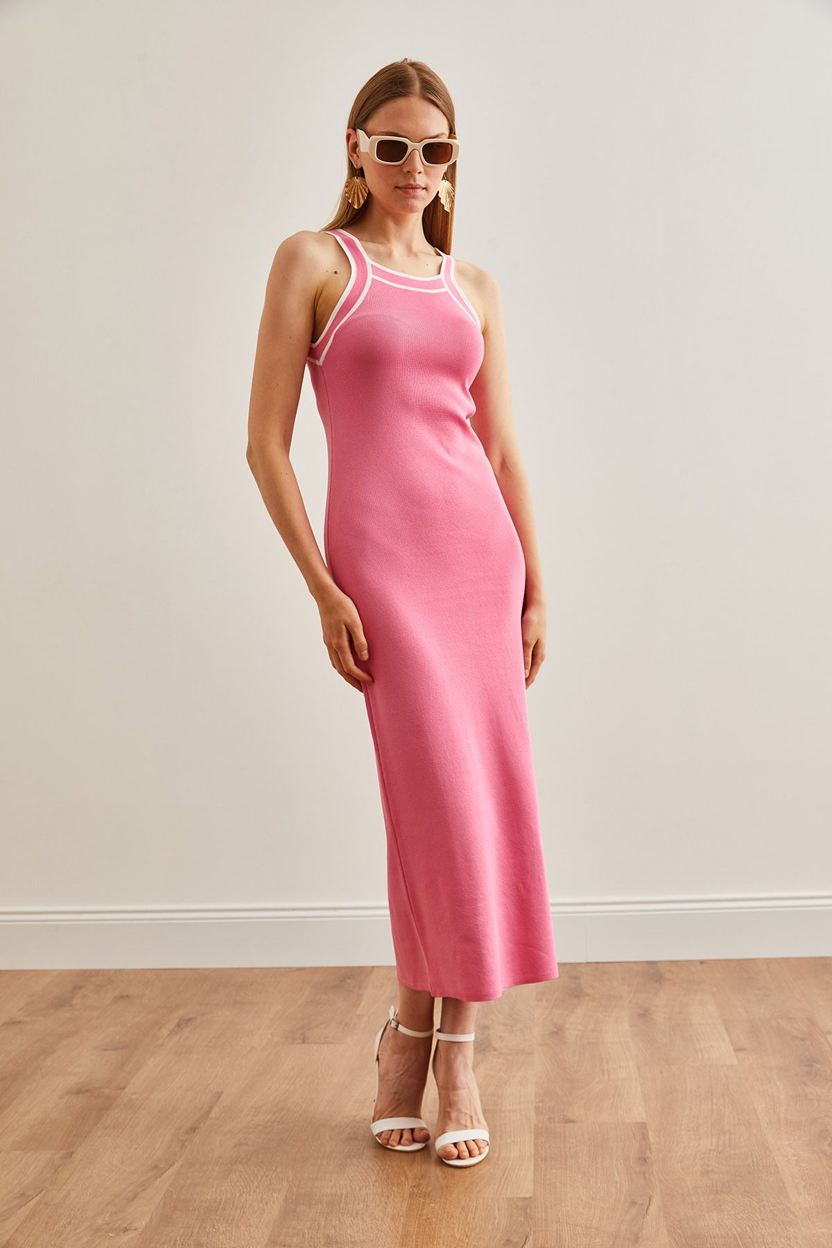 Kadın Pembe Halter Yaka Maxi Triko Elbise ELB-19002070