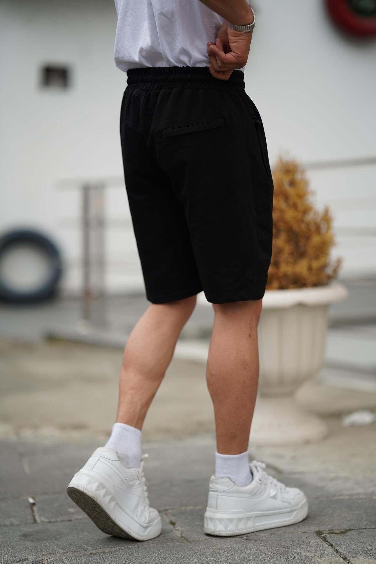 Erkek Comfort Fit Siyah Şort & Bermuda