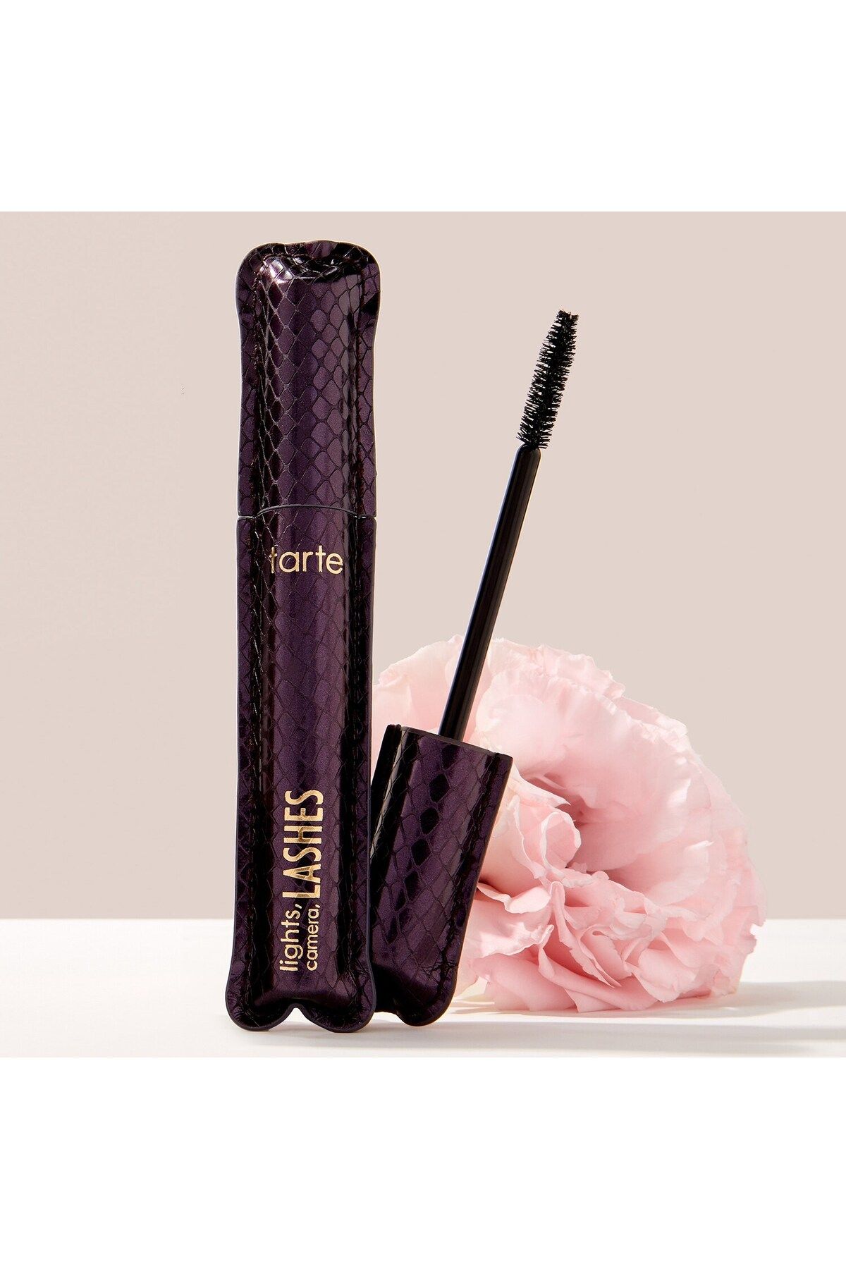 Tarte-Lights, Camera, Lashes™ - 4 in 1 Black Mascara (7 ml) 5