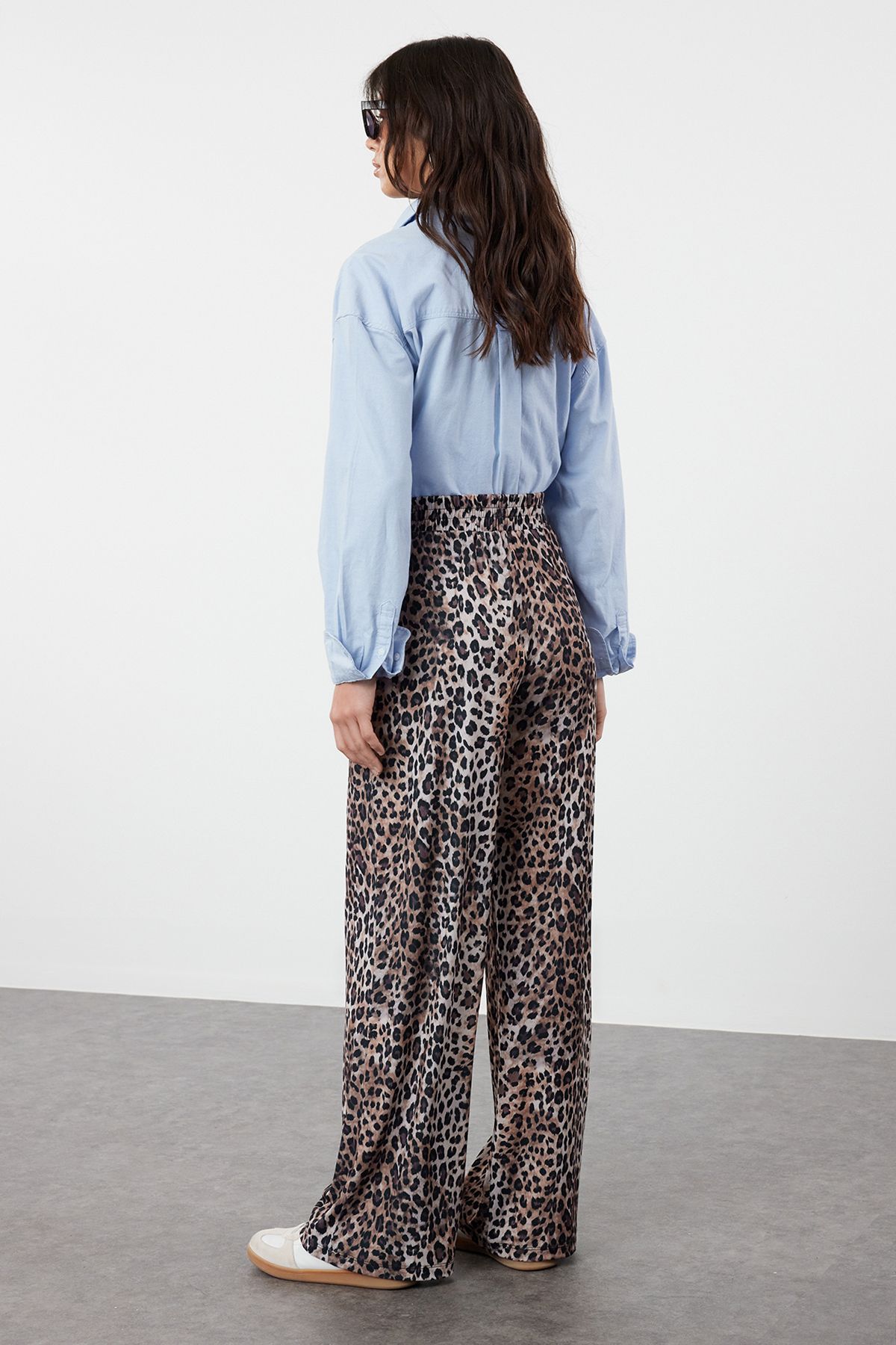 Trendyol Collection-High Waist Flexible and Comfortable Cut Leopard Printed Trousers - TWOSS23PL00129 5