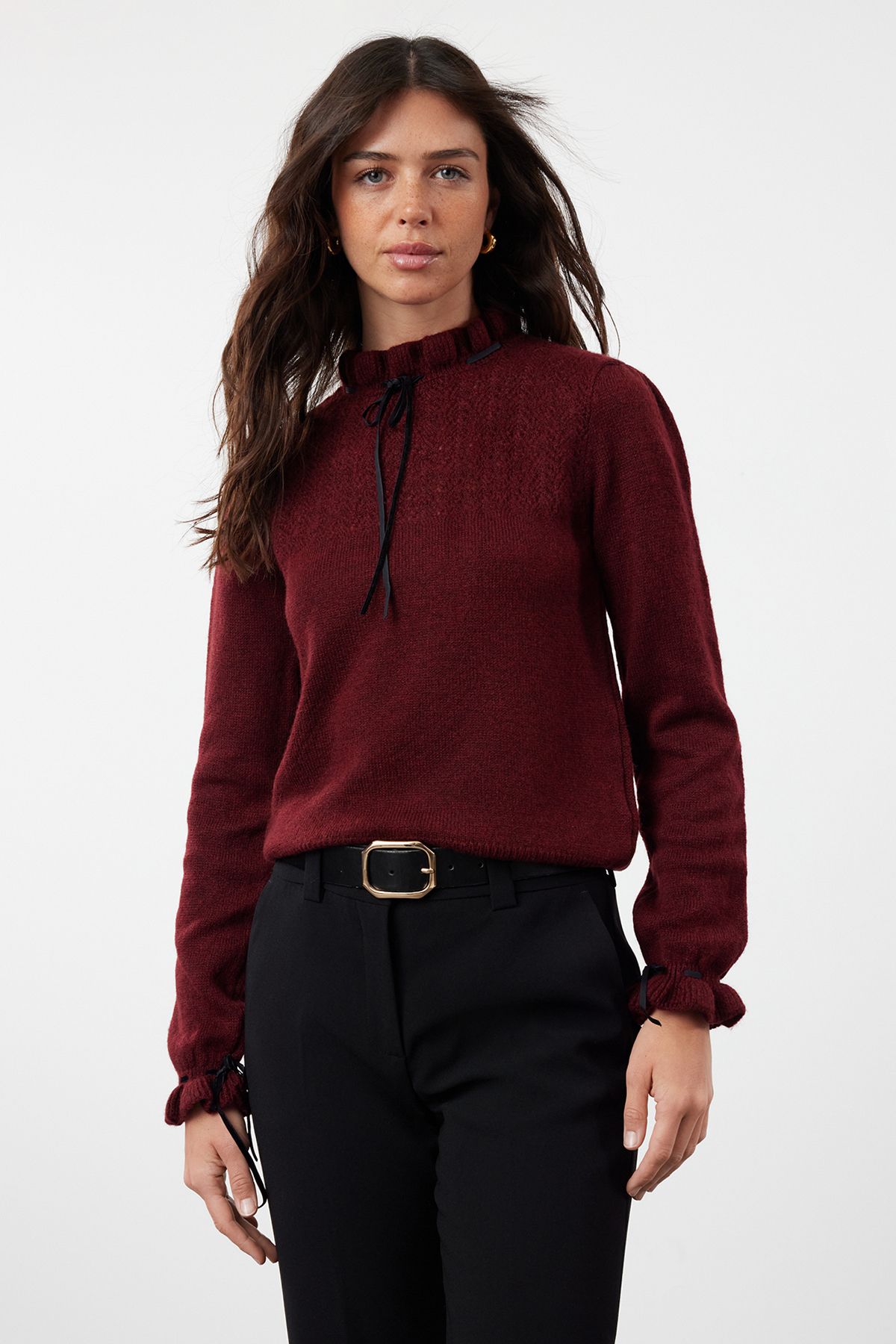 complete the look image
