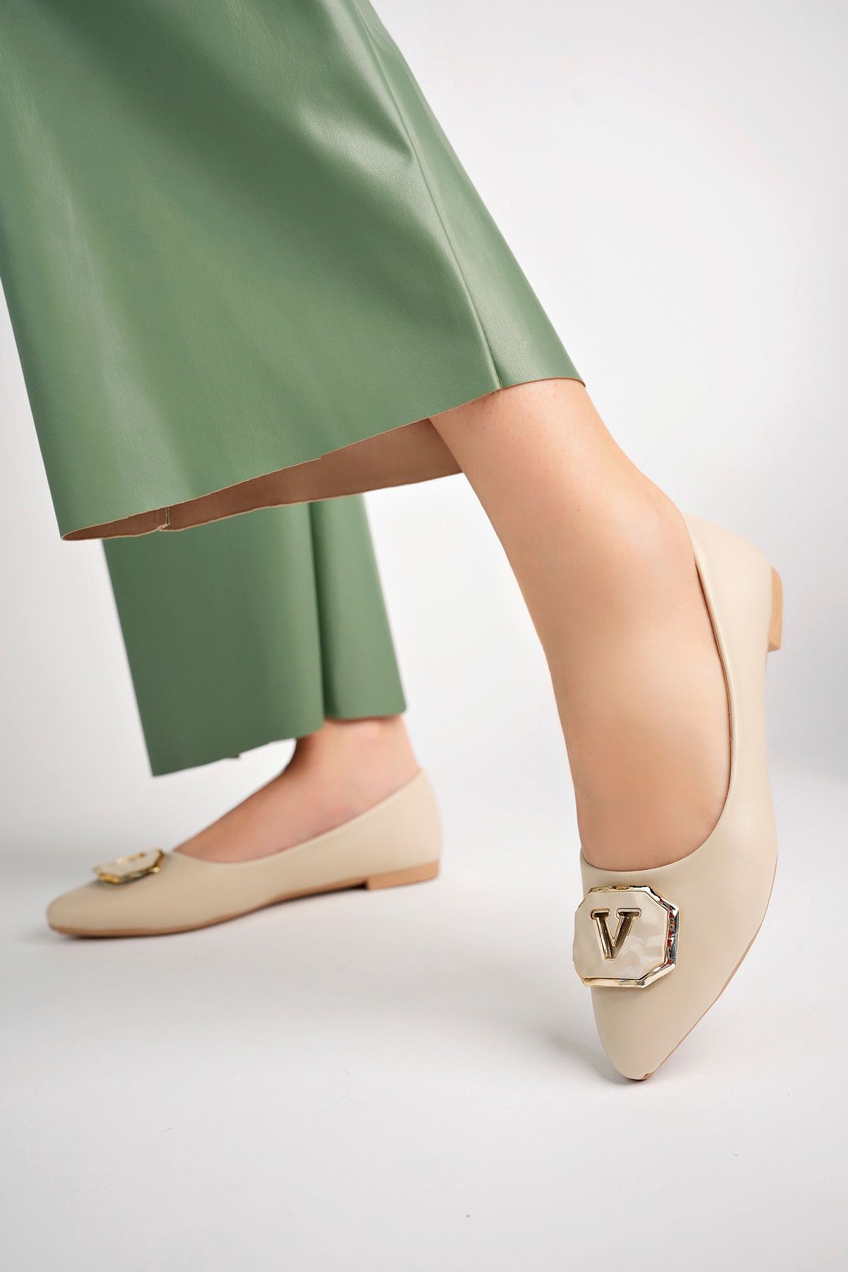 Freemax-Freemax.040 Skin - Comfortable Buckle Pointed Toe Women's Summer Ballerinas 2